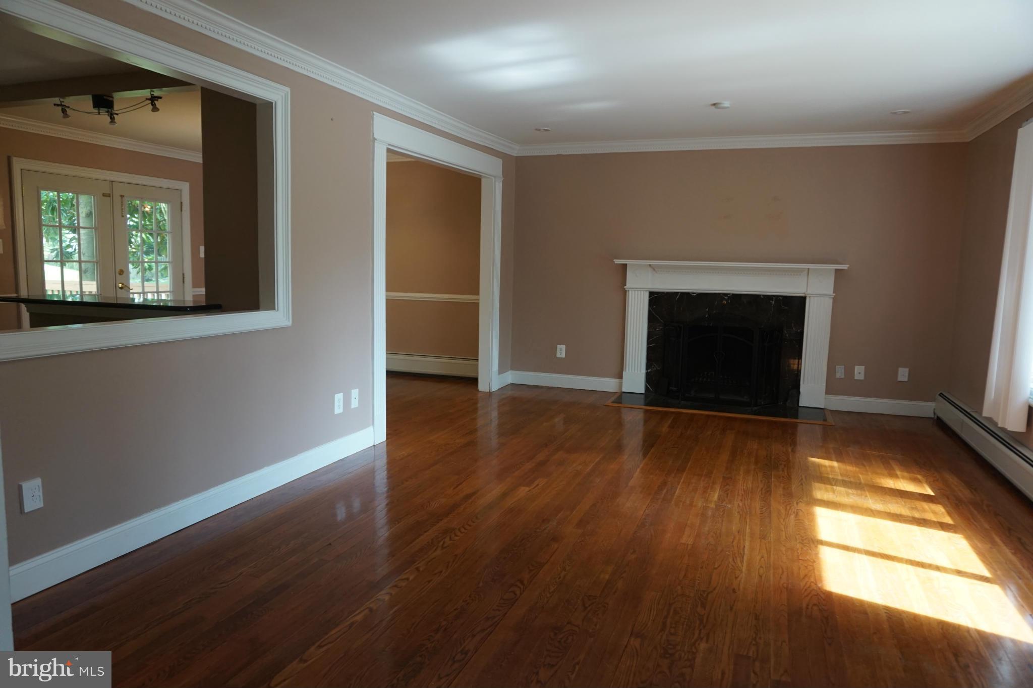 ALTA VISTA - Residential Lease