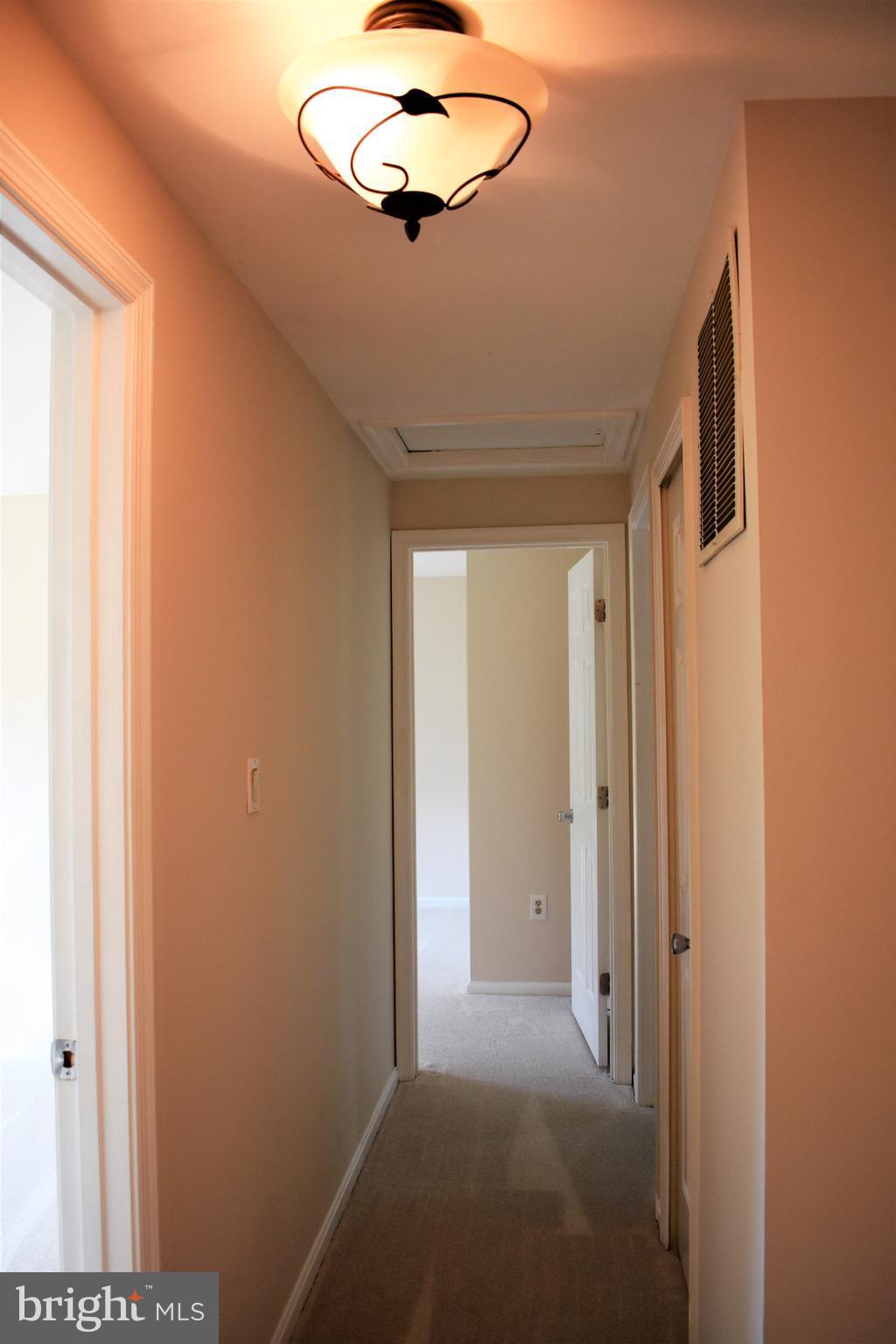 ST CHARLES SUB - HAMPSHIRE - Residential