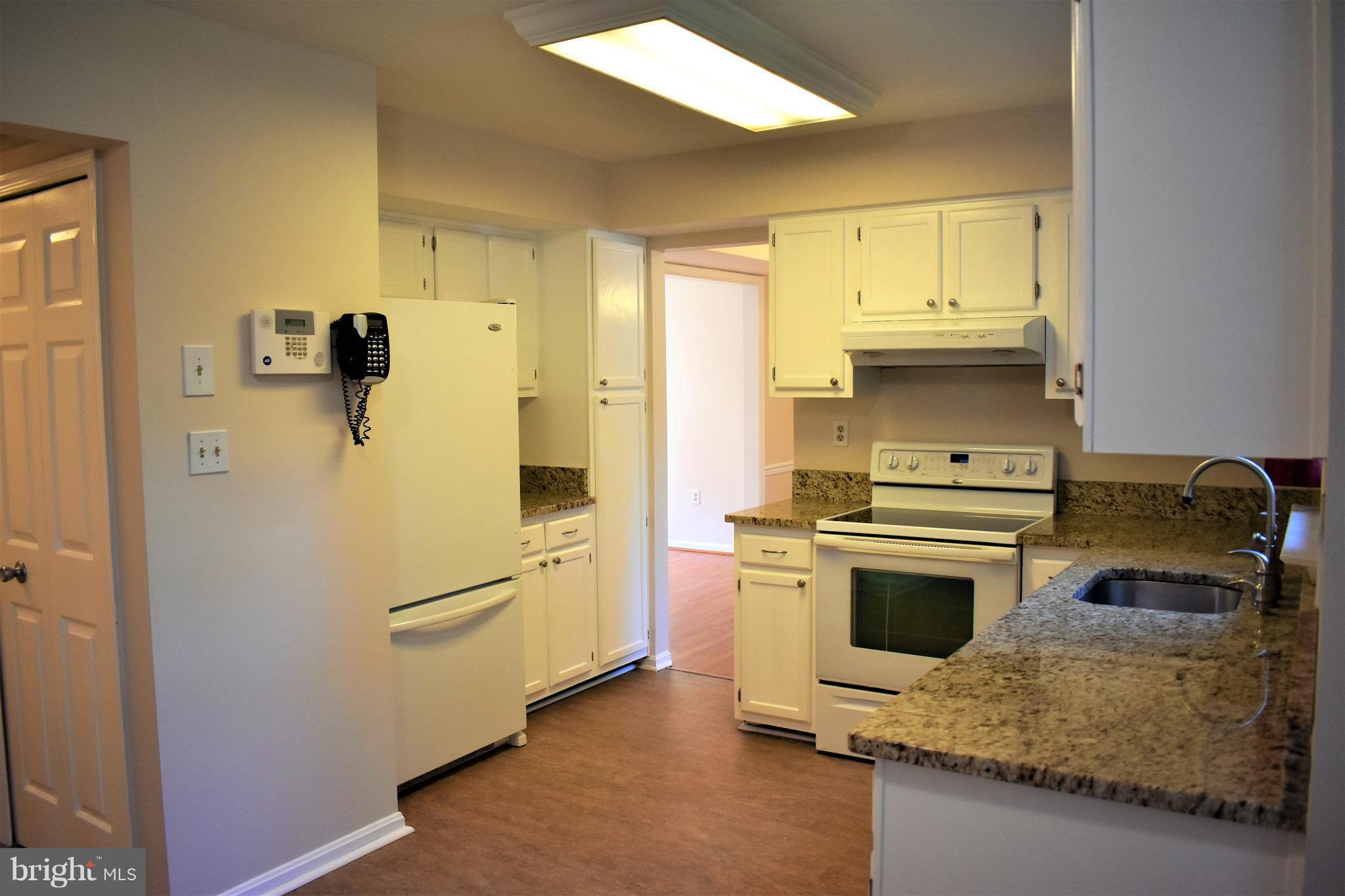 ST CHARLES SUB - HAMPSHIRE - Residential