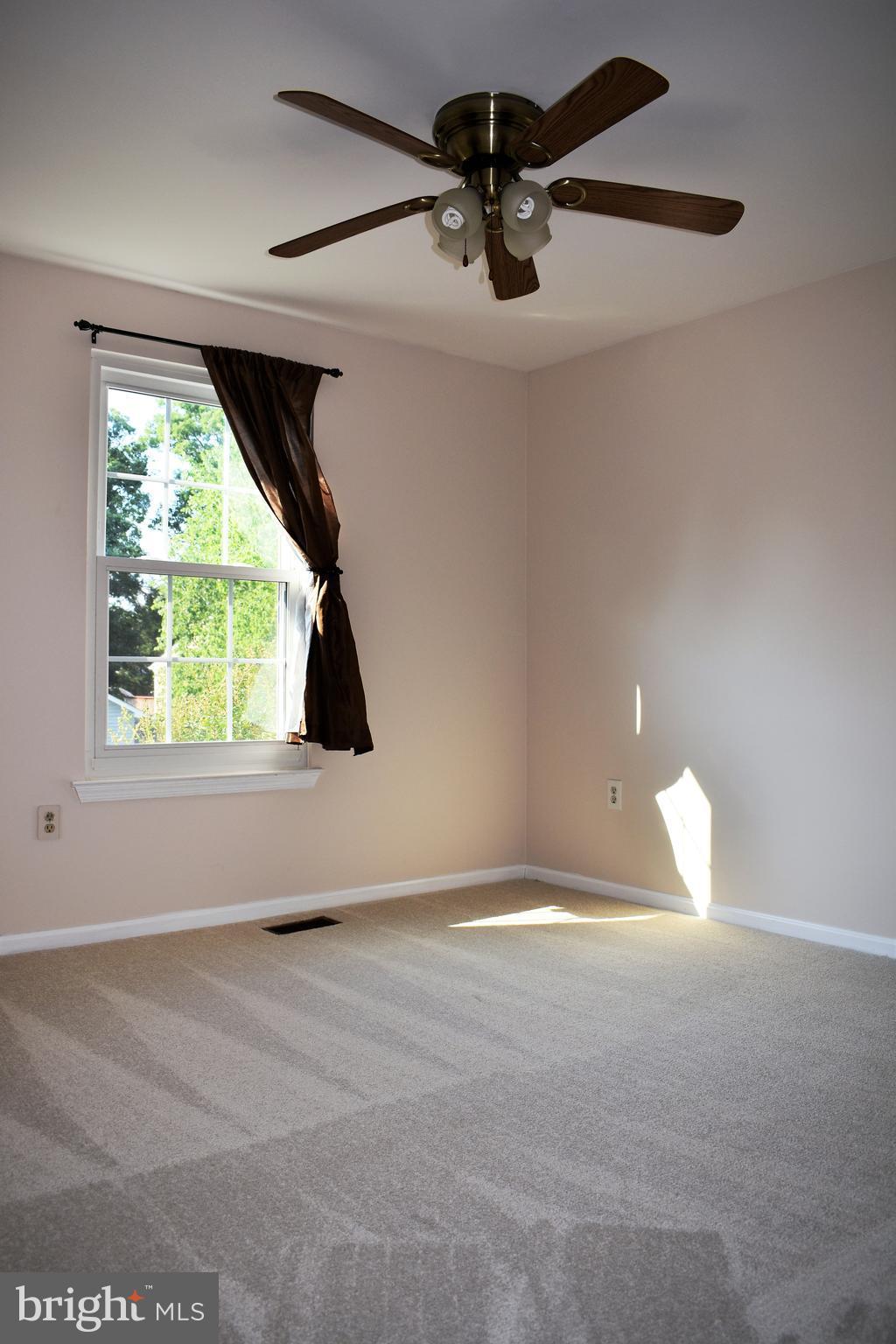 ST CHARLES SUB - HAMPSHIRE - Residential