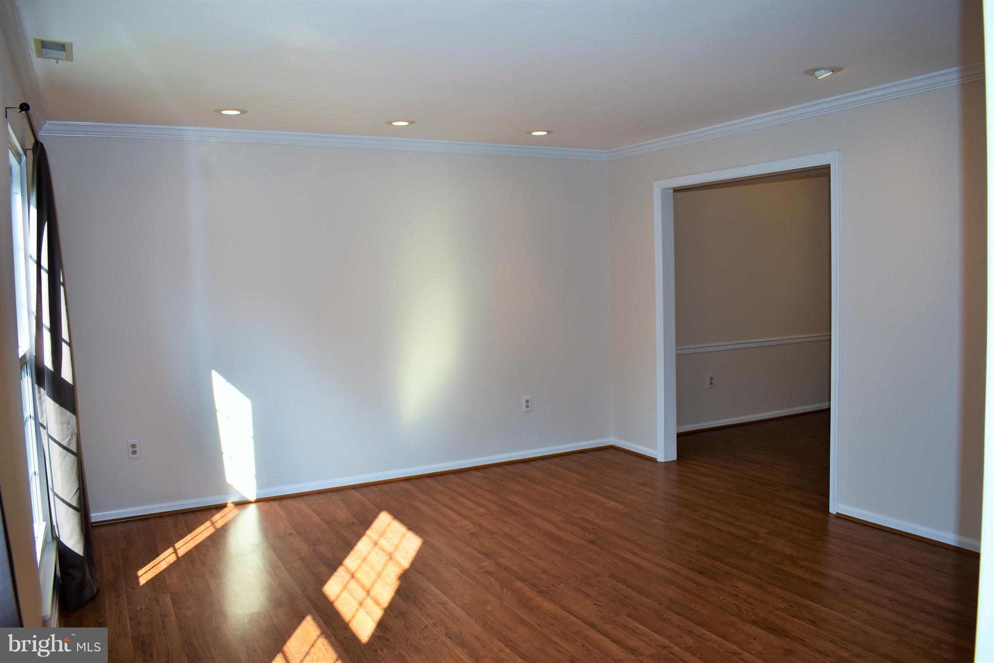 ST CHARLES SUB - HAMPSHIRE - Residential