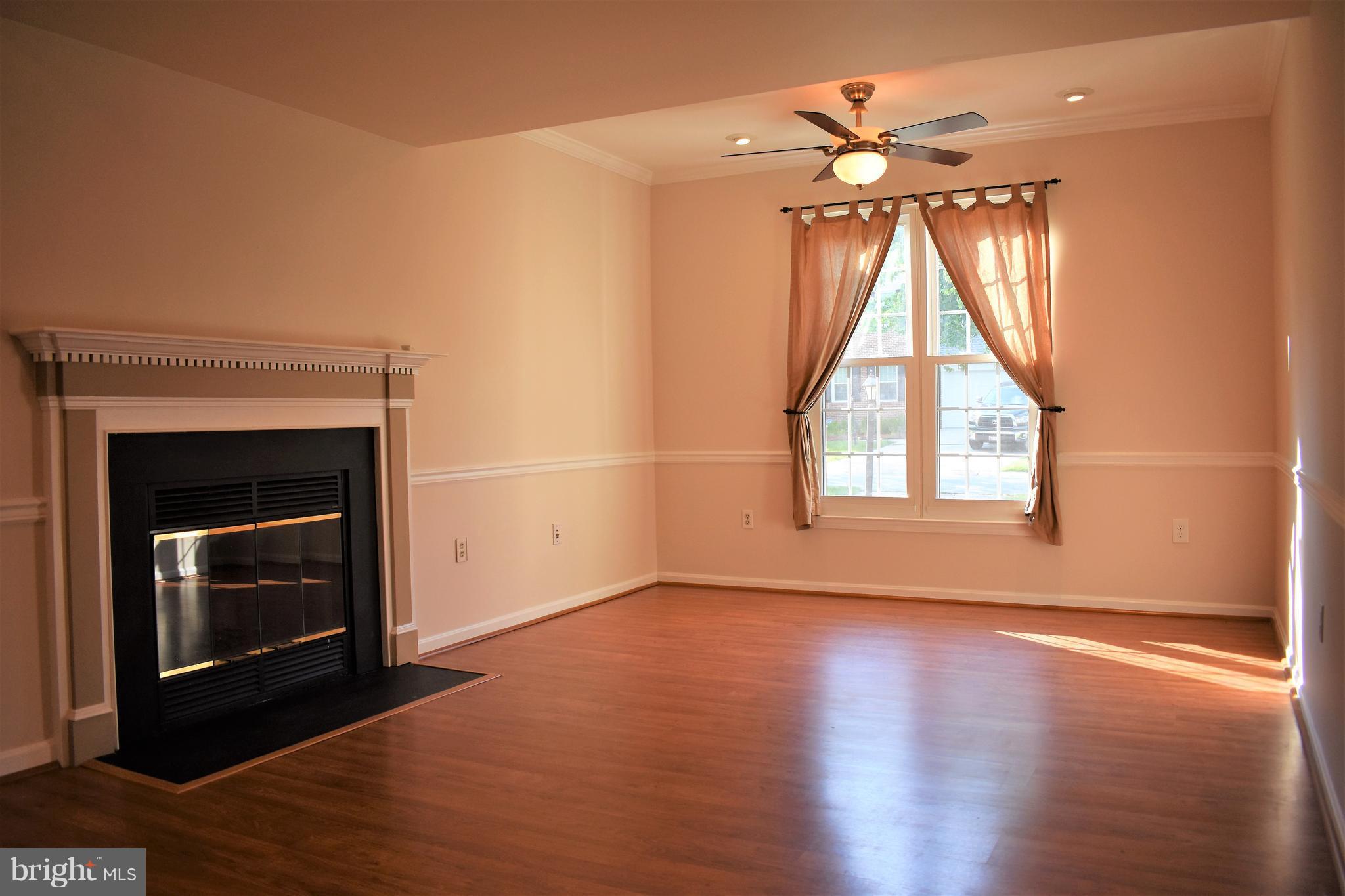 ST CHARLES SUB - HAMPSHIRE - Residential