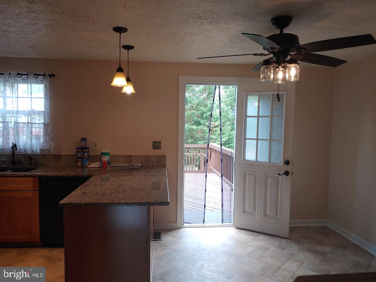 152 LAUREL WOODS COURT