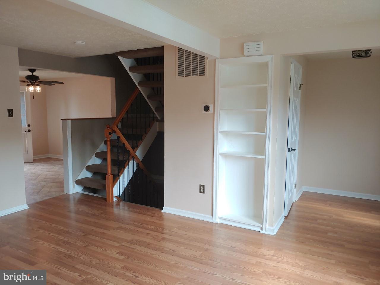 152 LAUREL WOODS COURT
