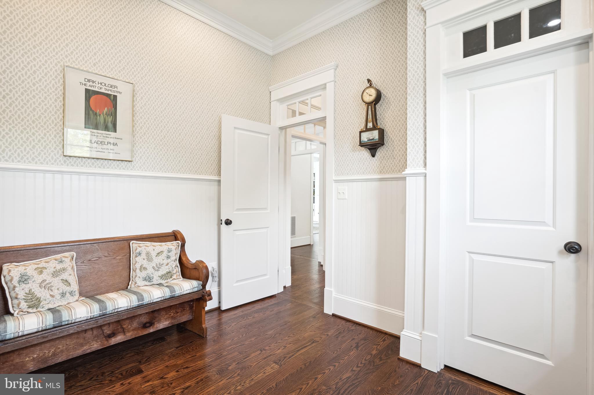 MCLEAN ESTATES - Residential