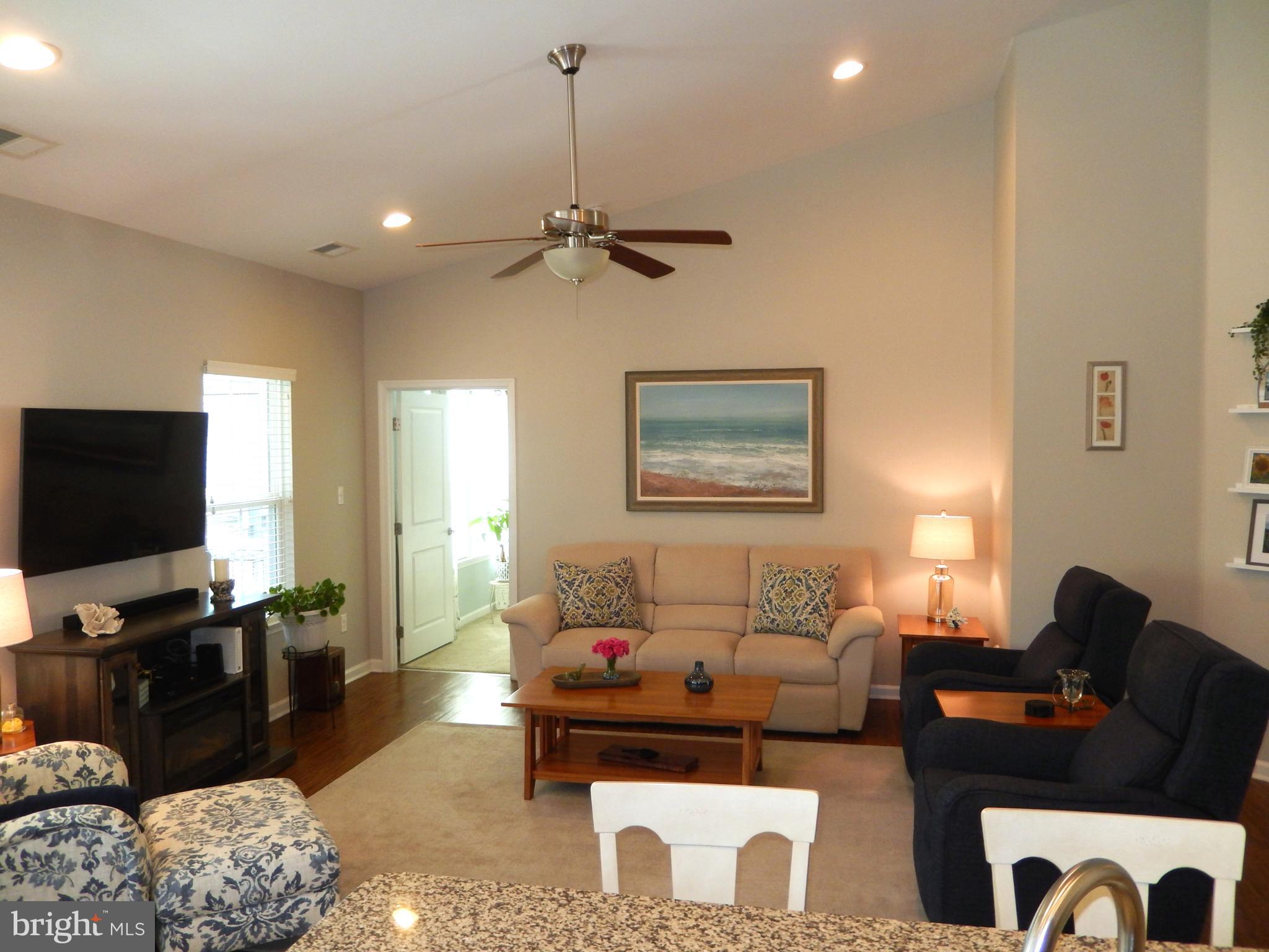 SILVER WOODS - Residential