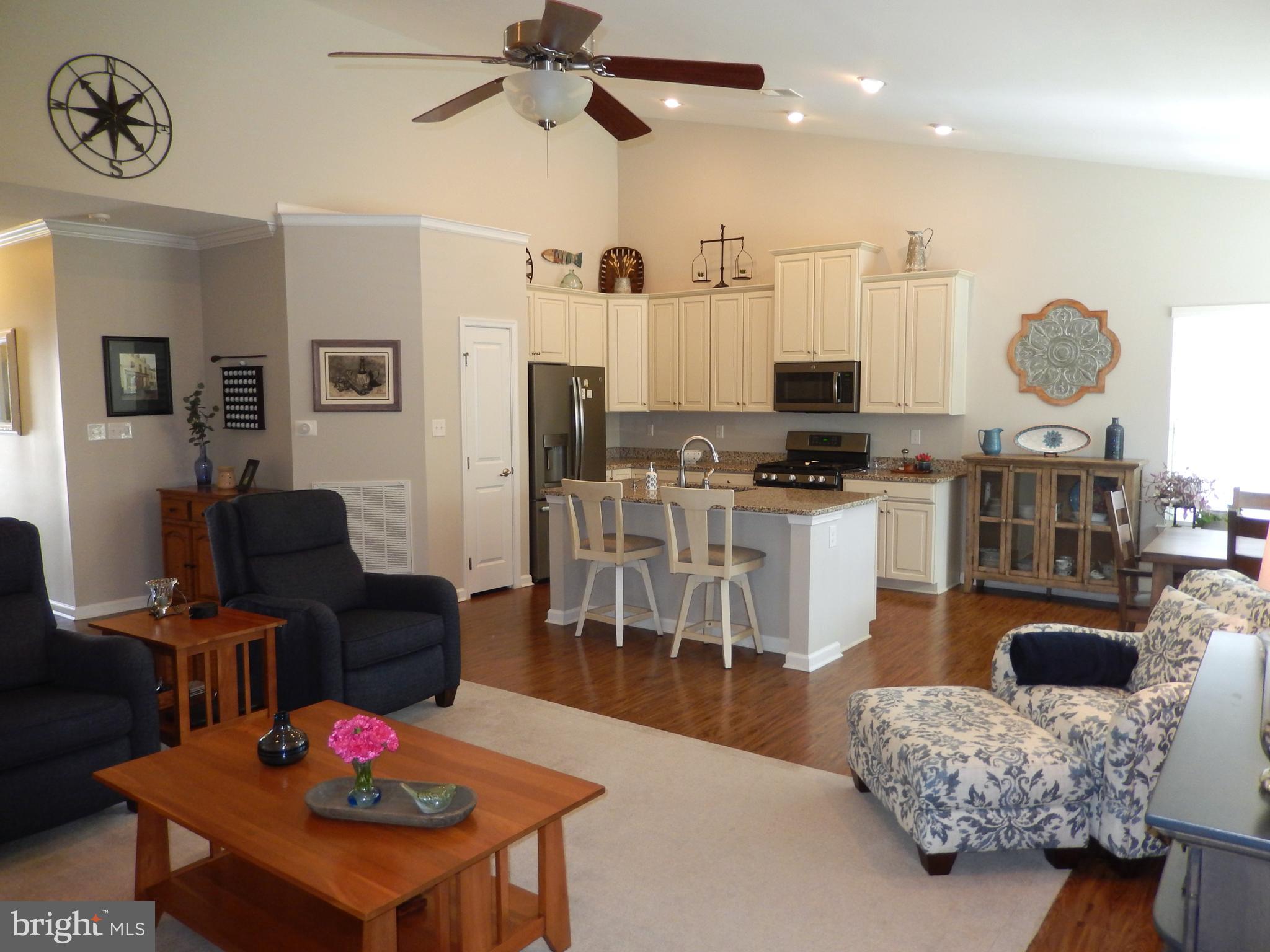 SILVER WOODS - Residential