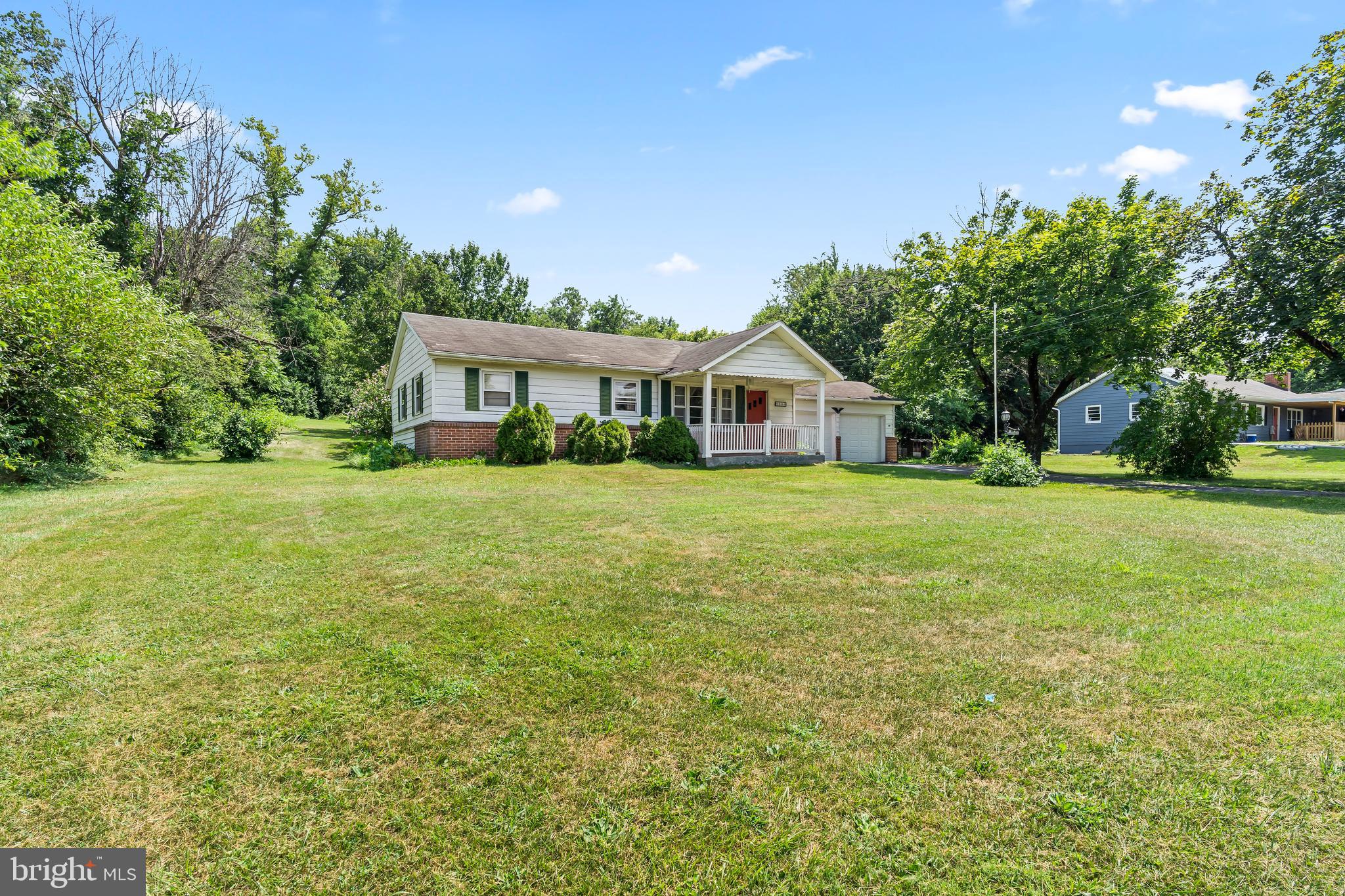 8803 SHARPSBURG PIKE