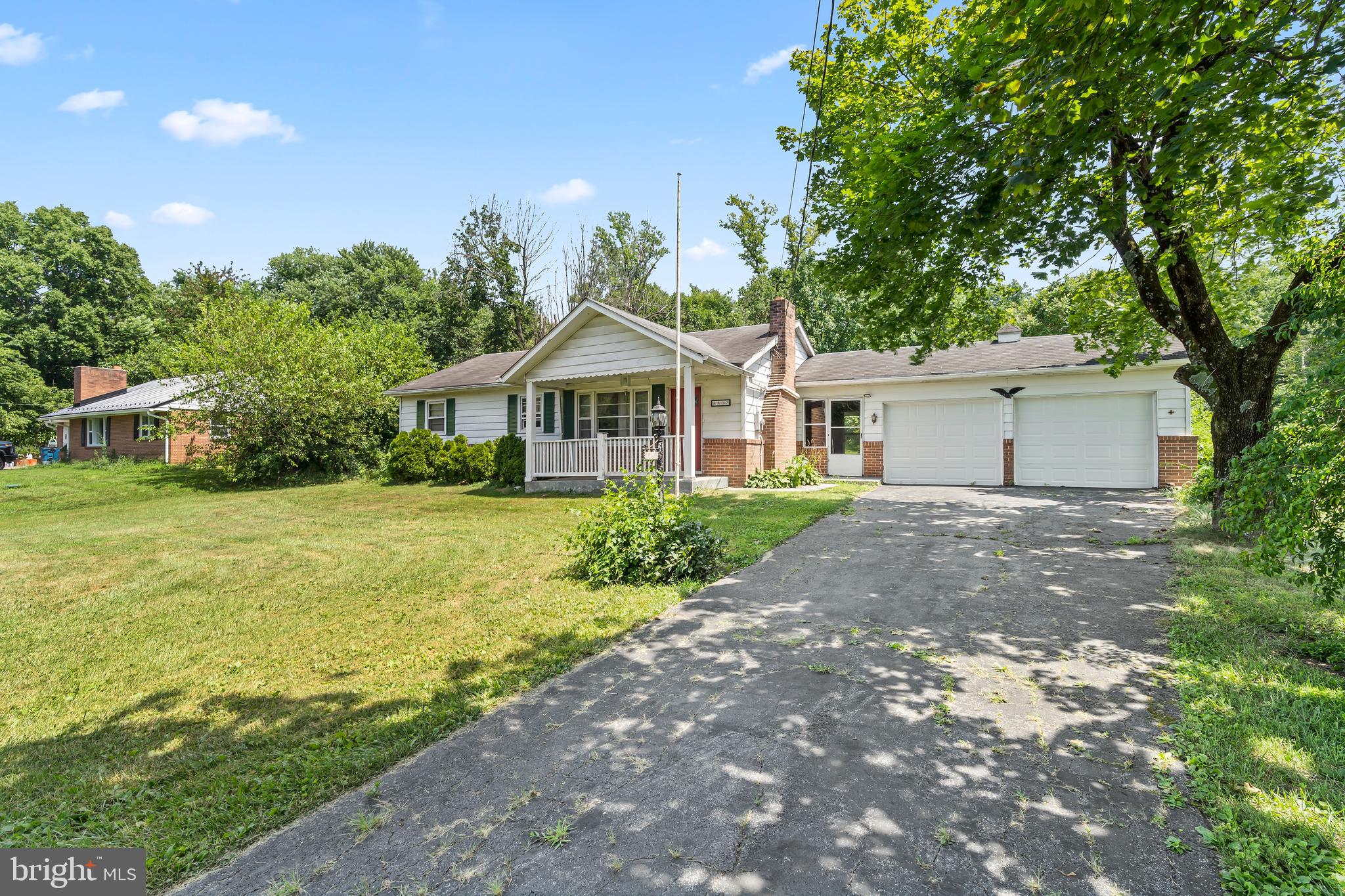 8803 SHARPSBURG PIKE
