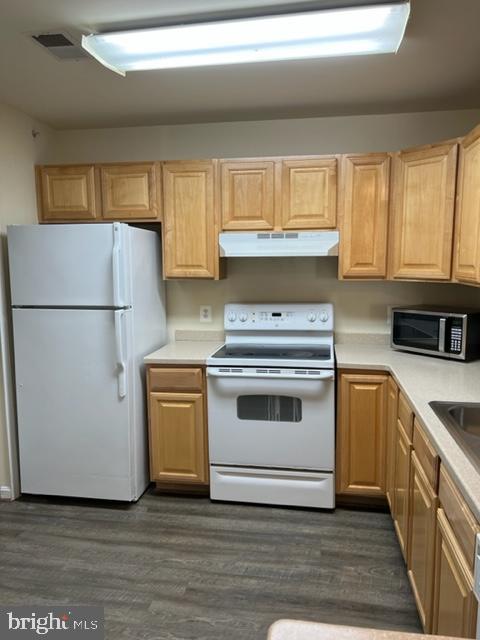 ONVILLE HEIGHTS - Residential Lease