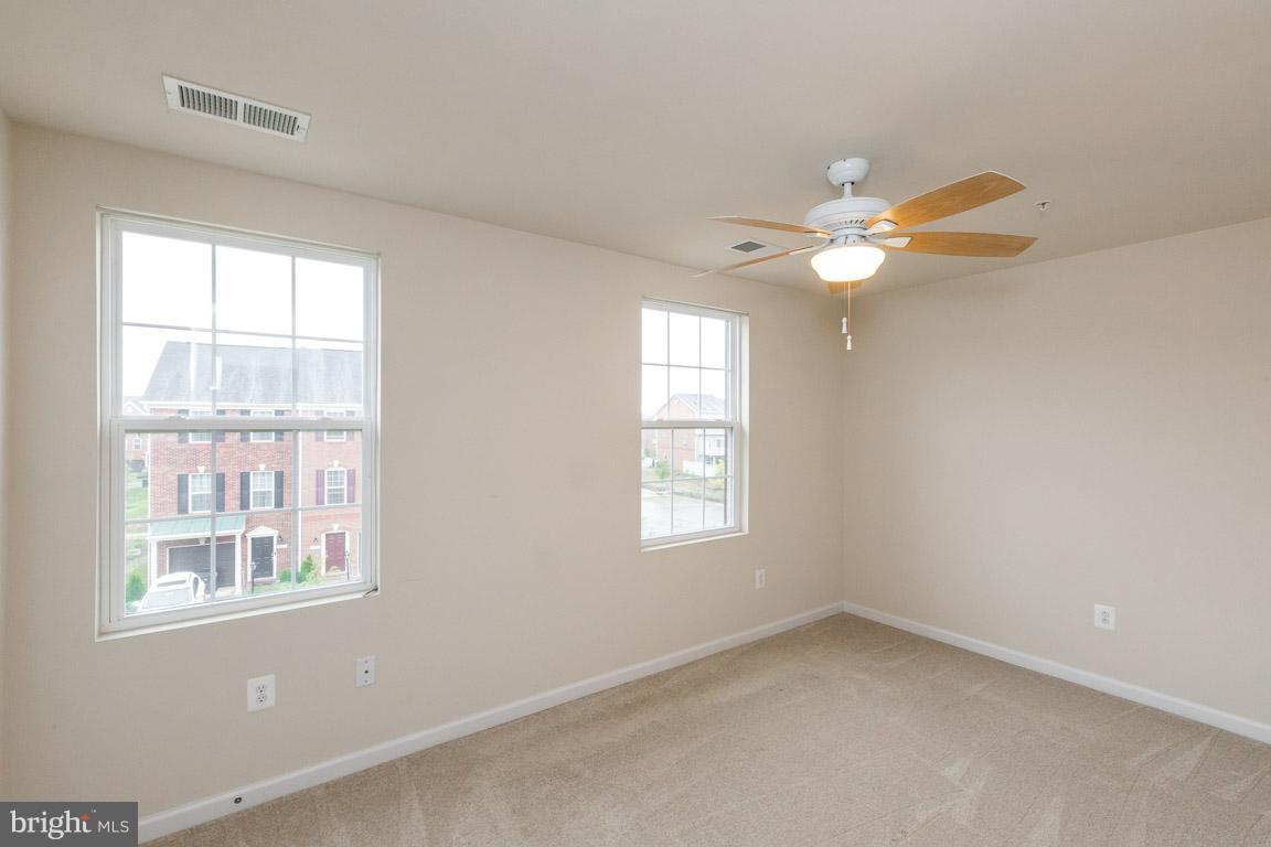 GLENEAGLES - Residential