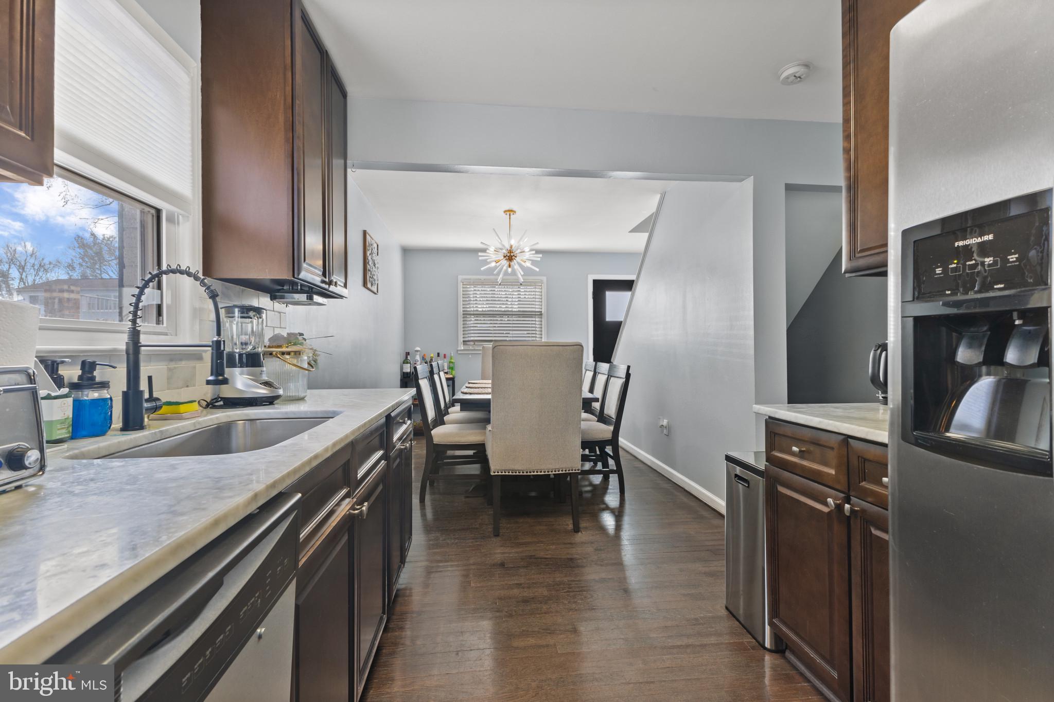 DALE CITY - Residential