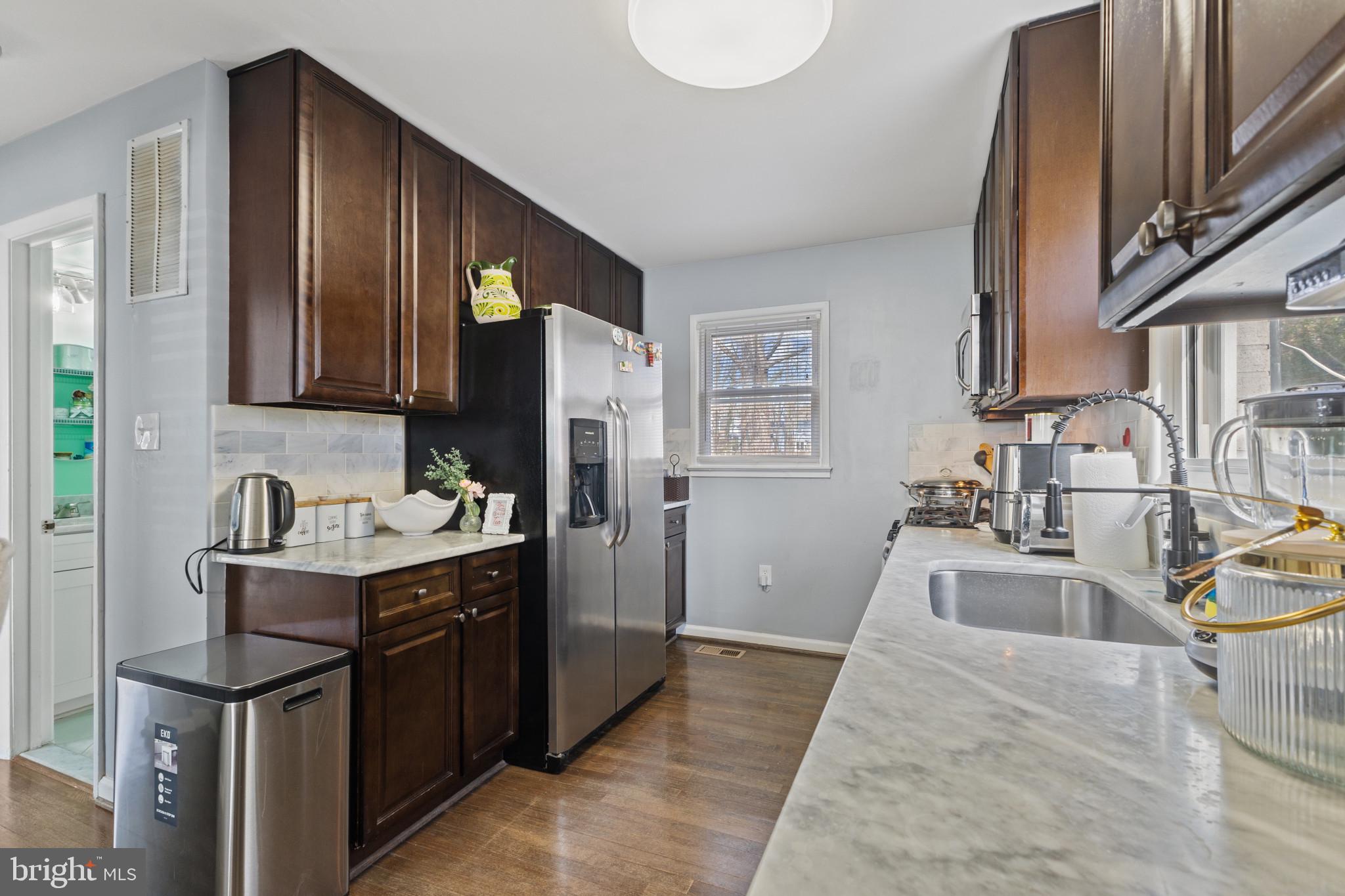 DALE CITY - Residential