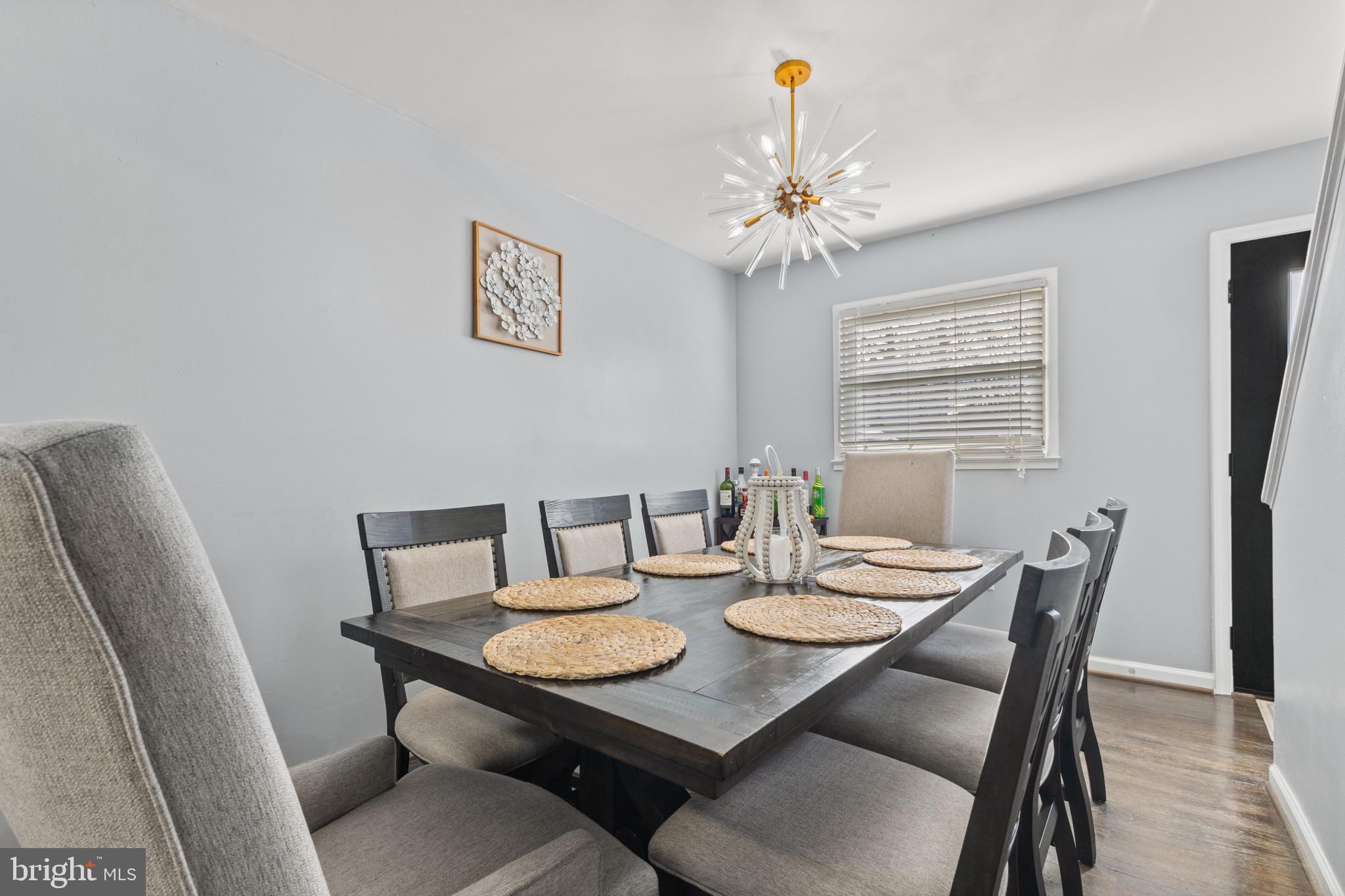 DALE CITY - Residential