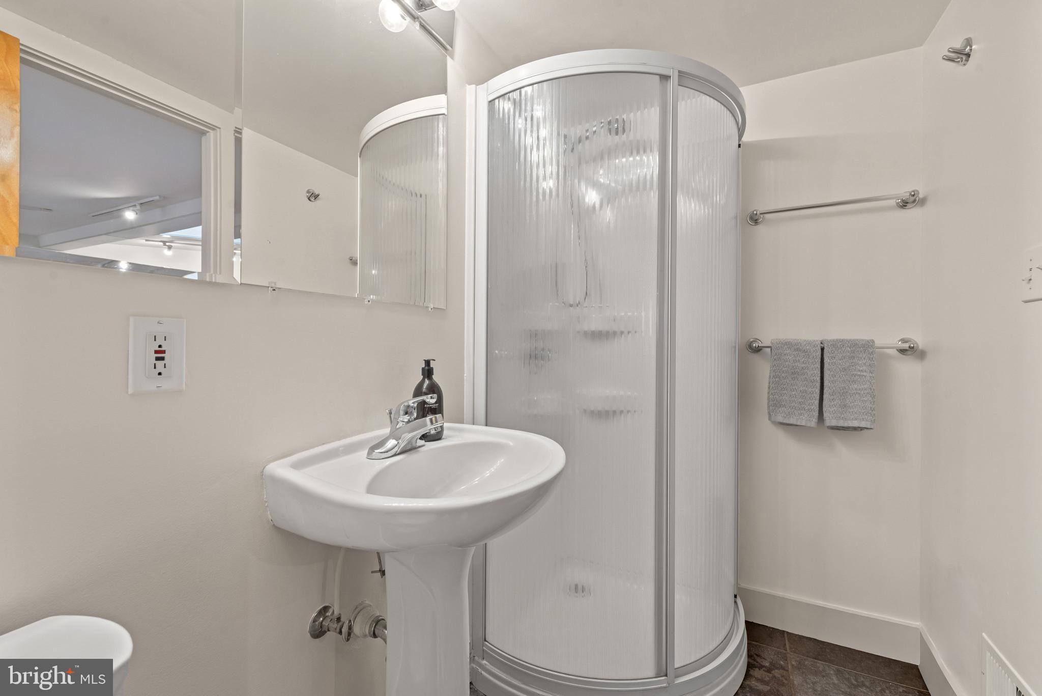 UPPER FELLS POINT - Residential