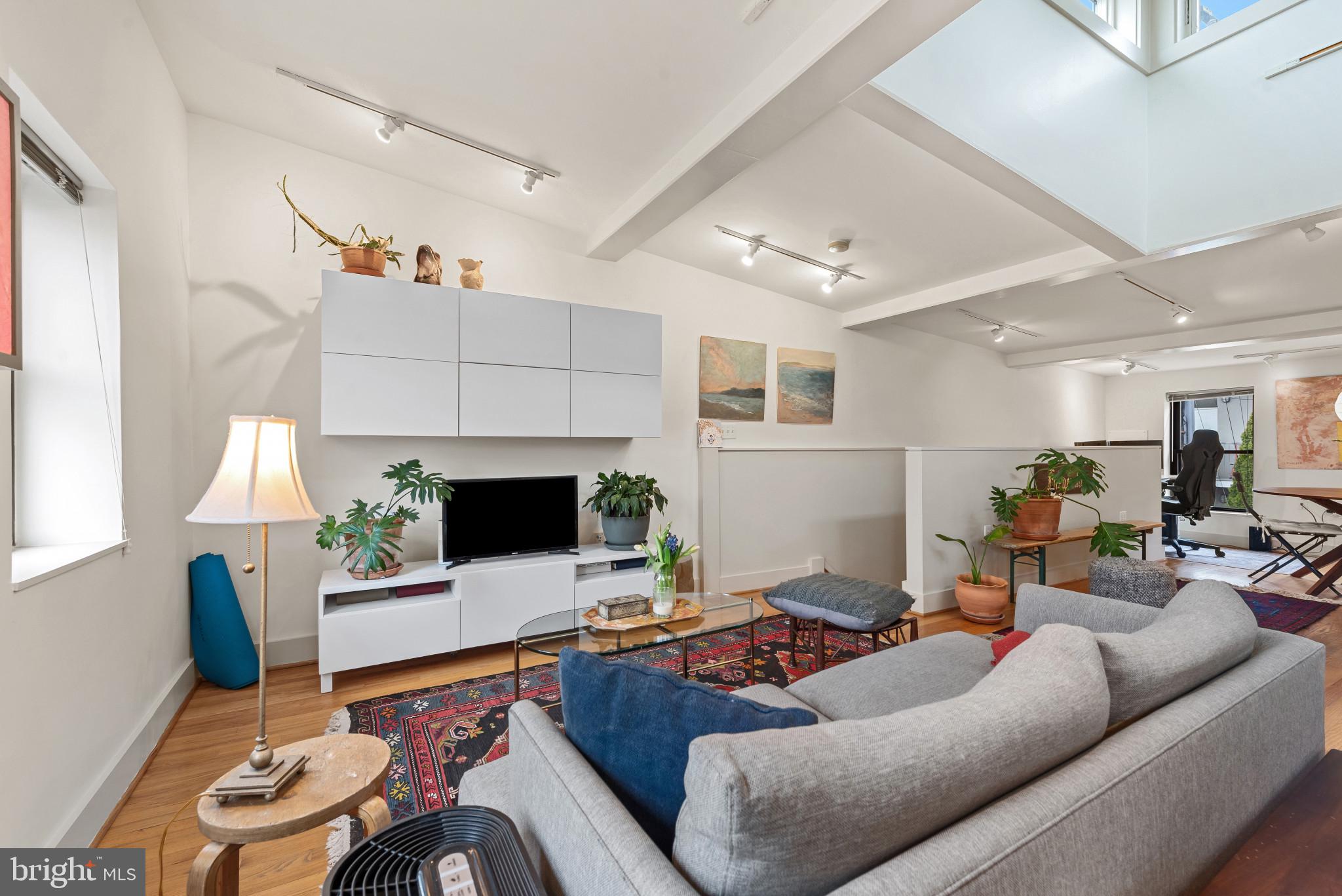 UPPER FELLS POINT - Residential