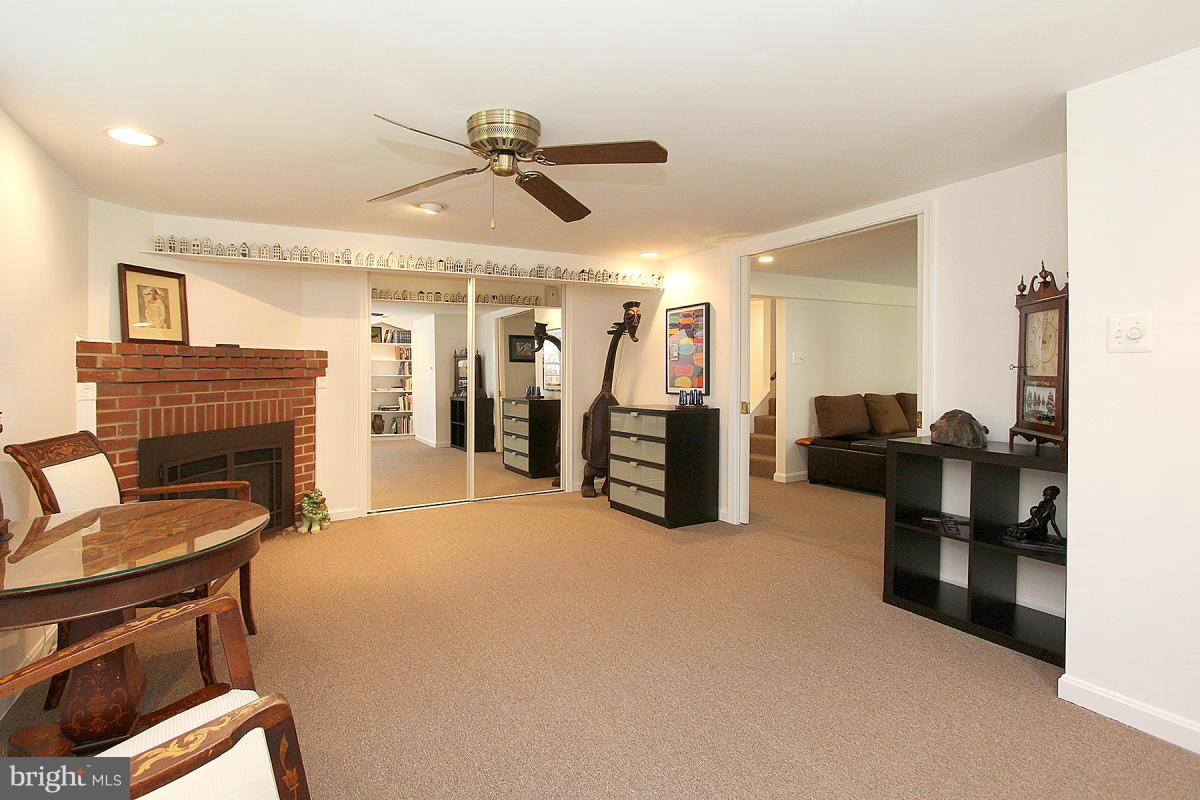 HIGHLAND VIEW PARK - Residential