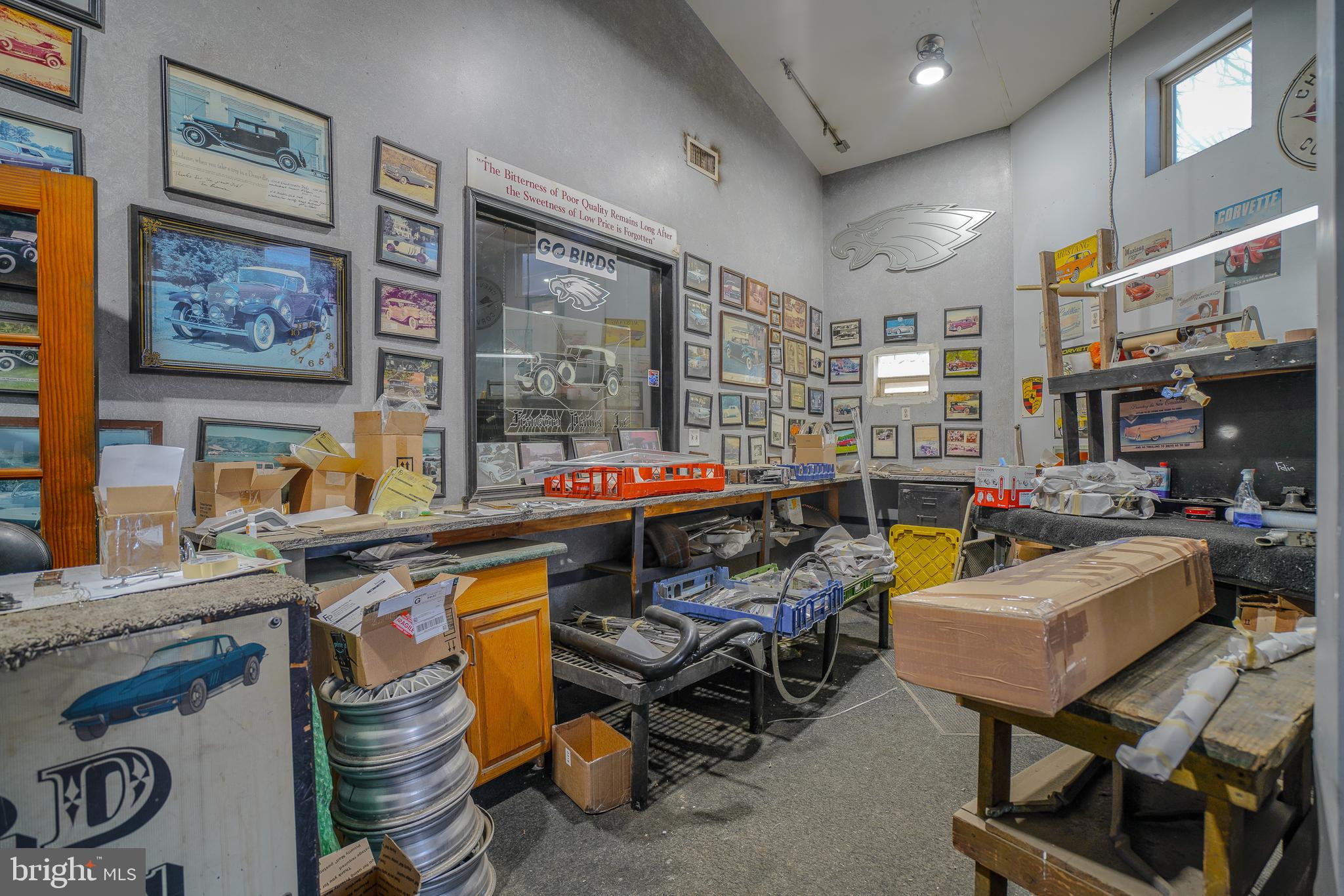 BRIDESBURG - Commercial Sale