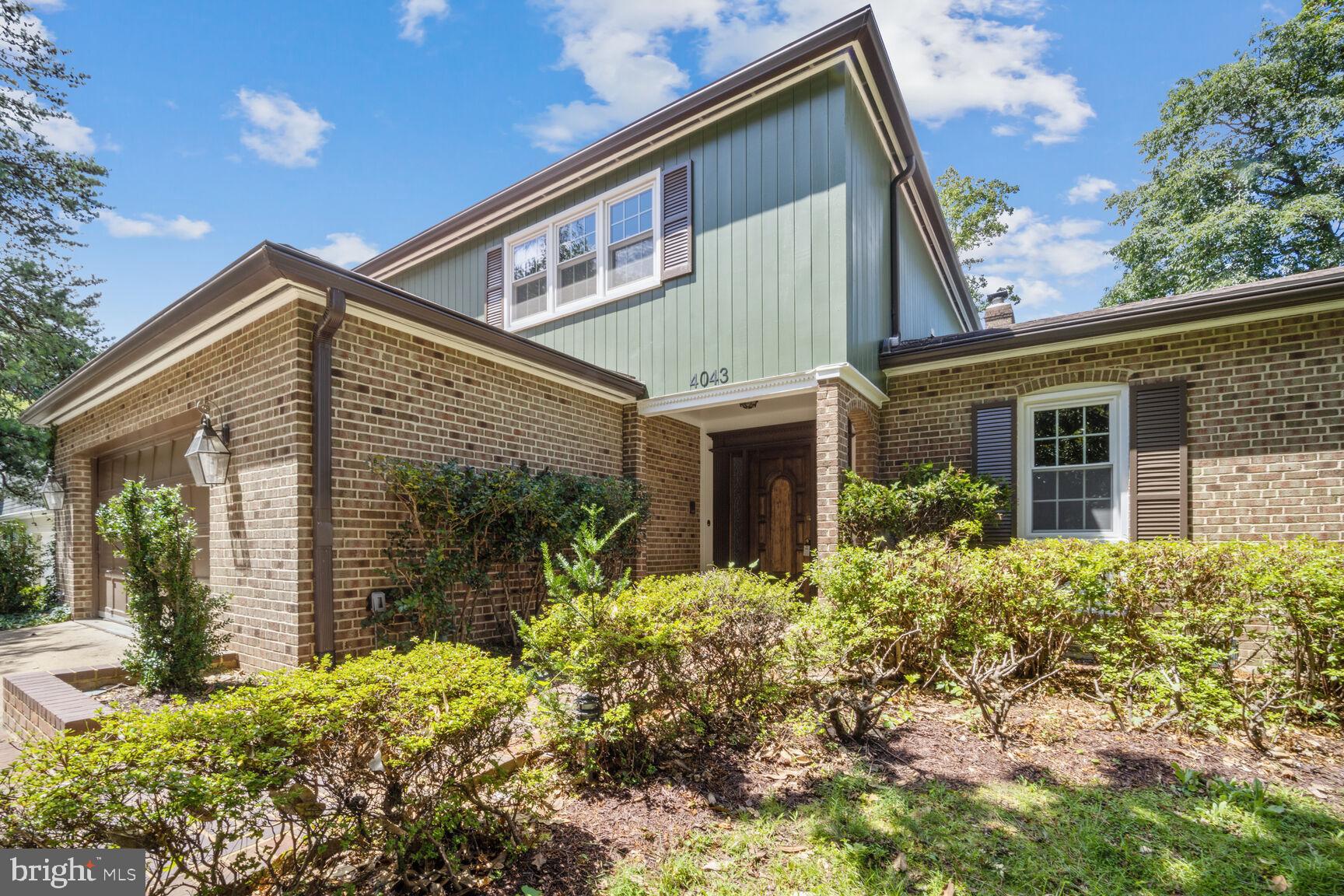 CHAIN BRIDGE FOREST - Residential