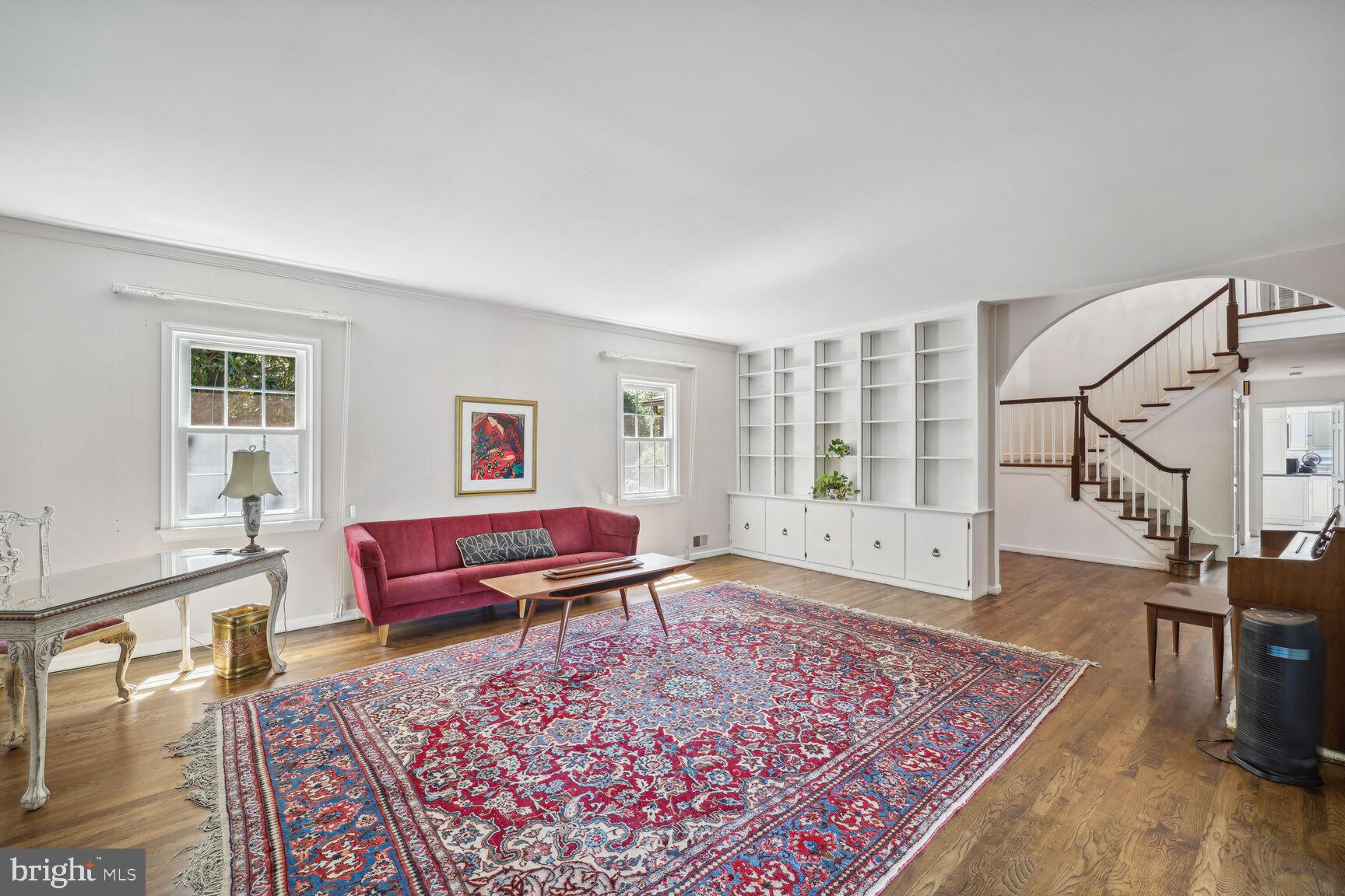 CHAIN BRIDGE FOREST - Residential