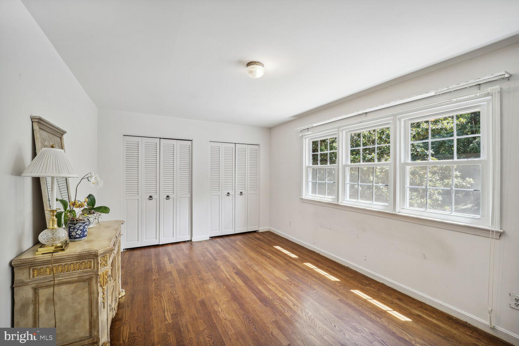 CHAIN BRIDGE FOREST - Residential