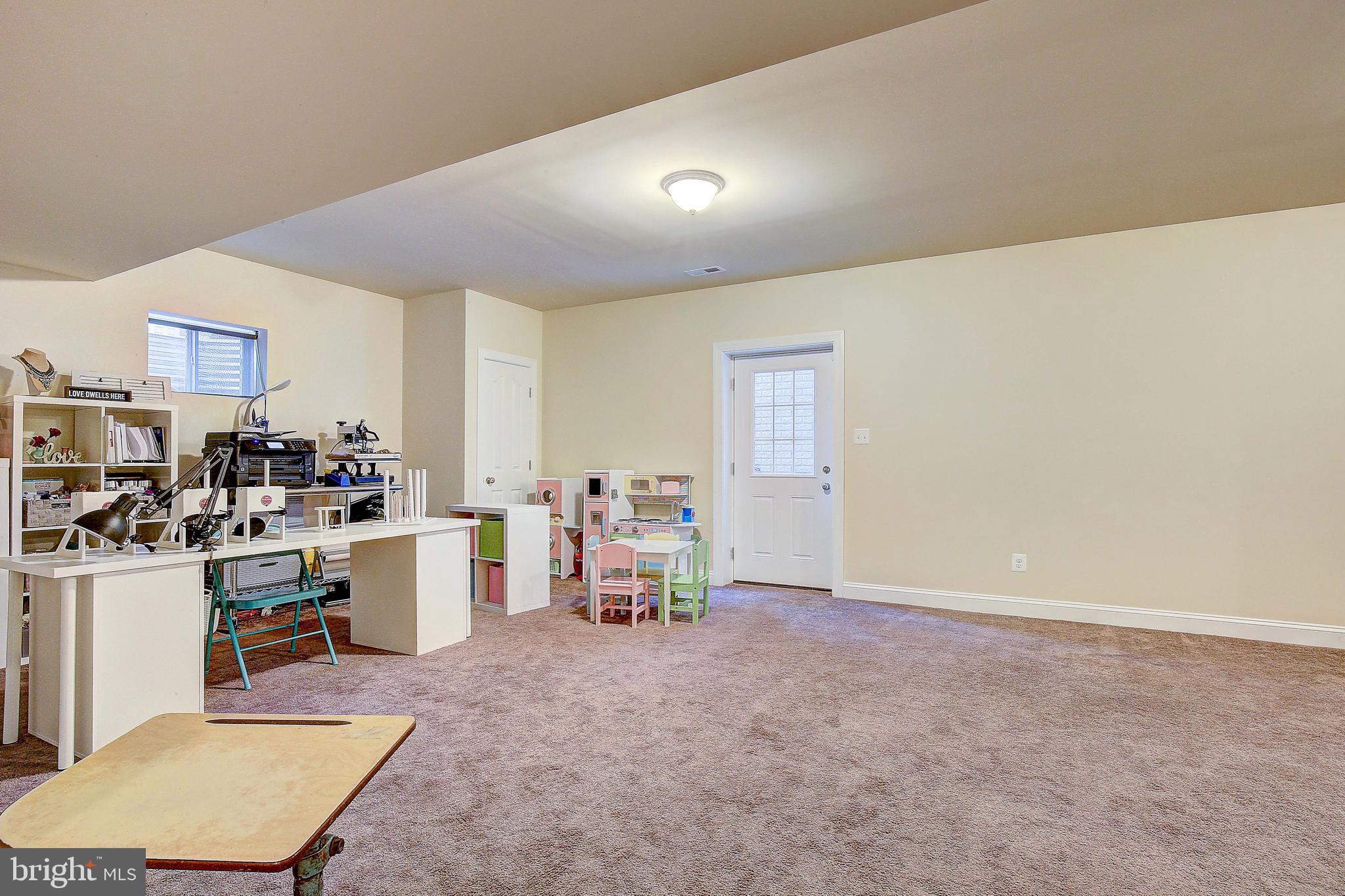 CHESAPEAKE VILLAGE - Residential