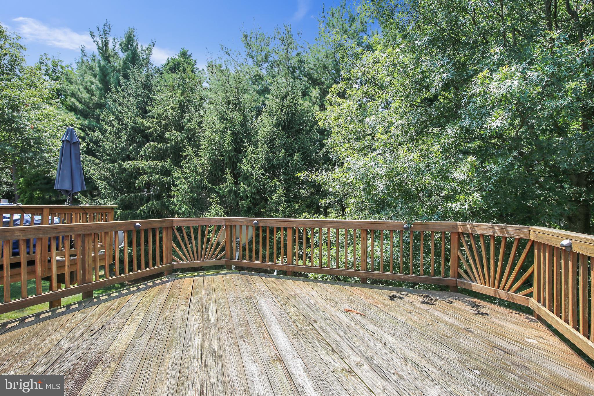 HUNTINGTON GROVE - Residential Lease