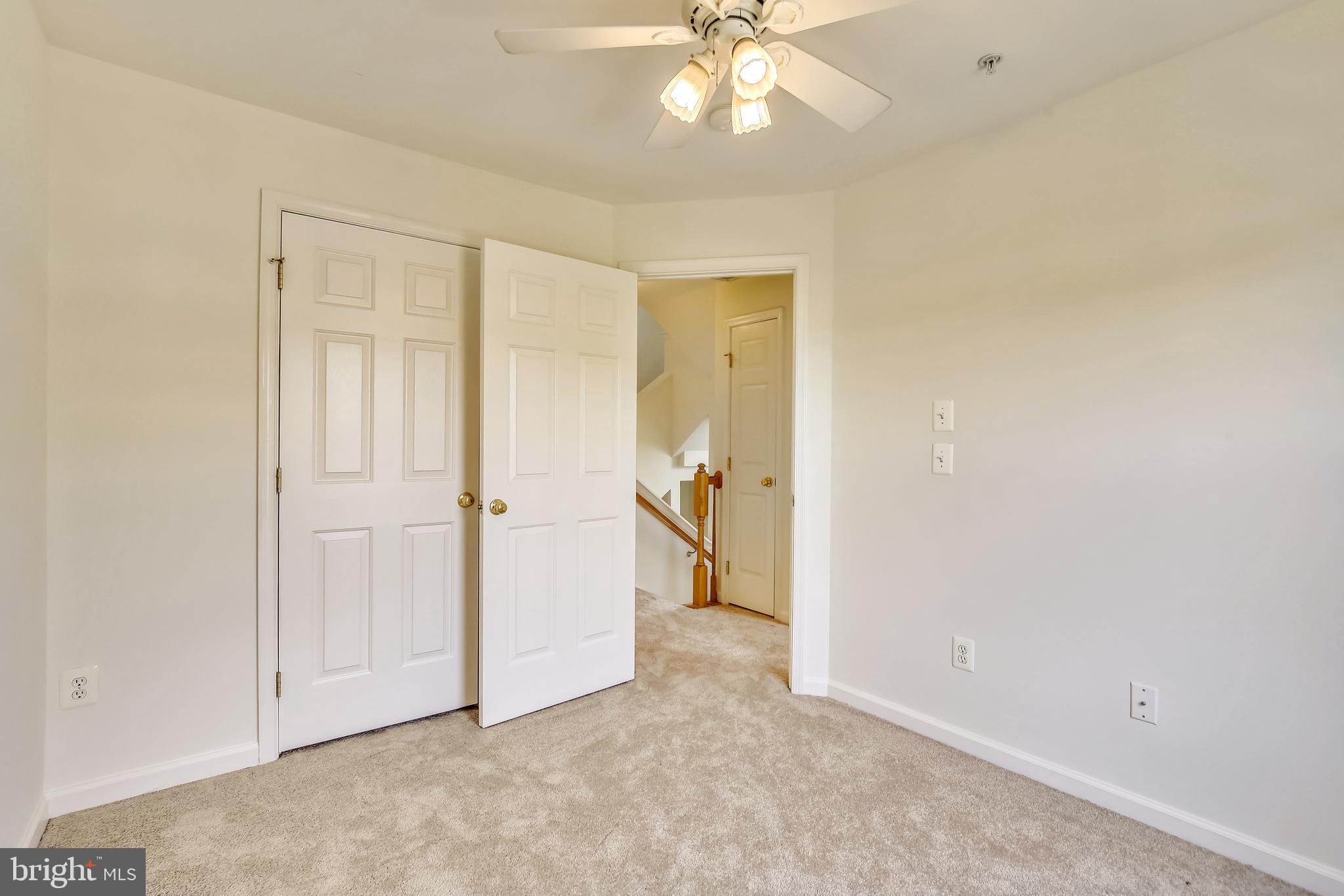 HUNTINGTON GROVE - Residential Lease