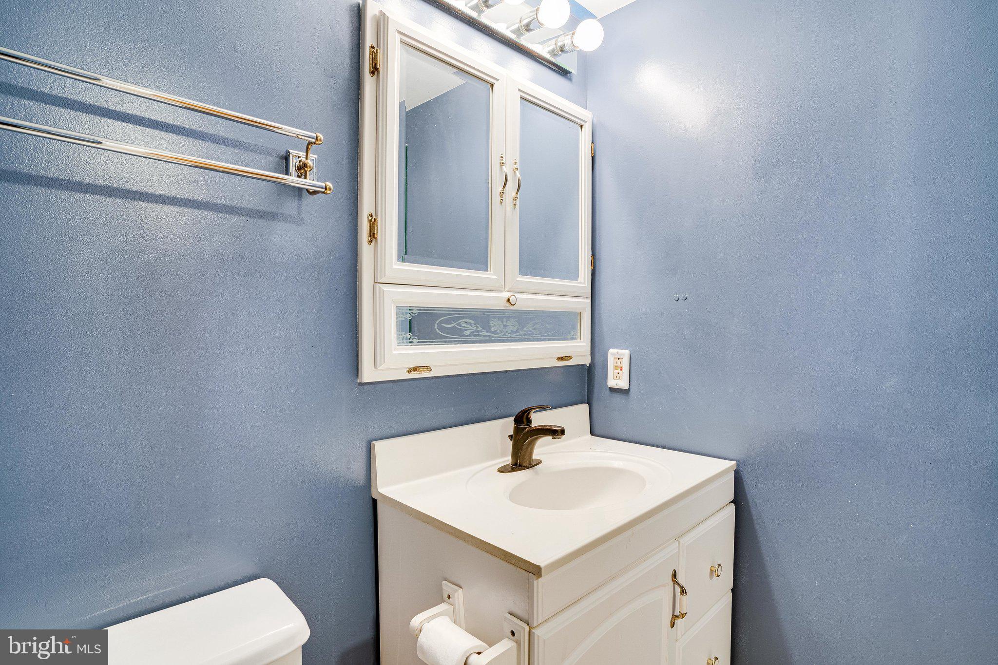 CHURCH COURTS - Residential