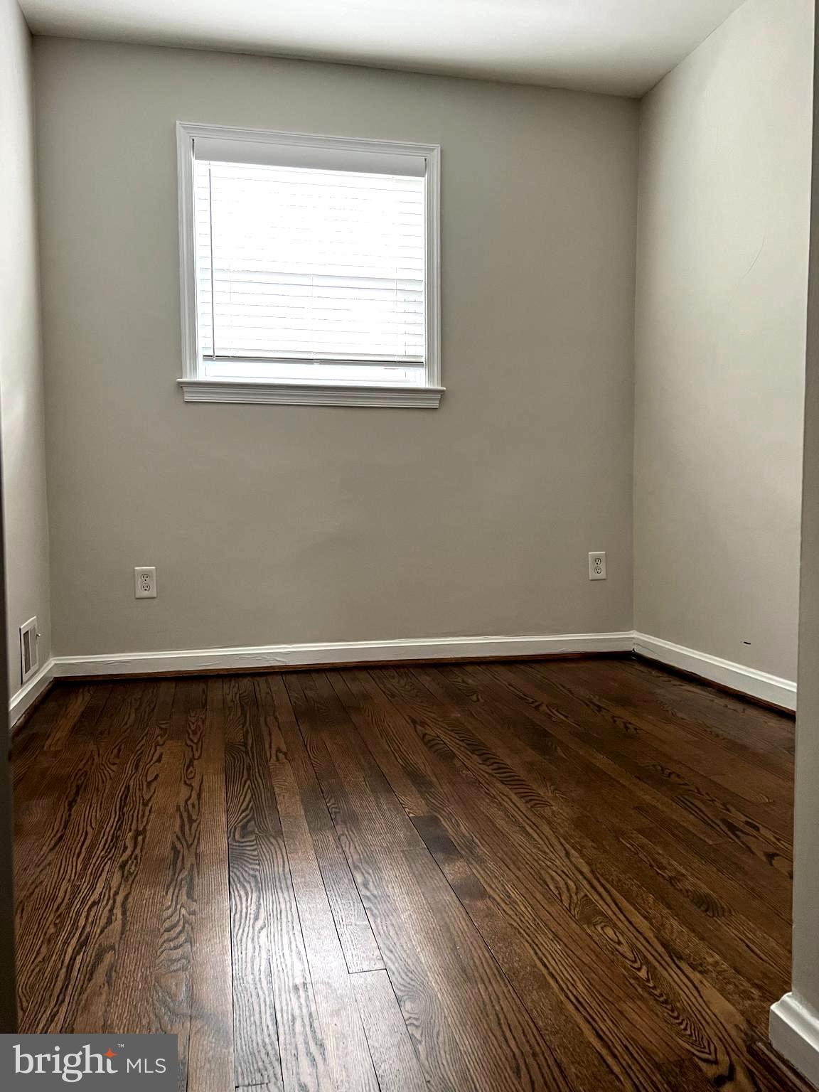 CHURCH COURTS - Residential