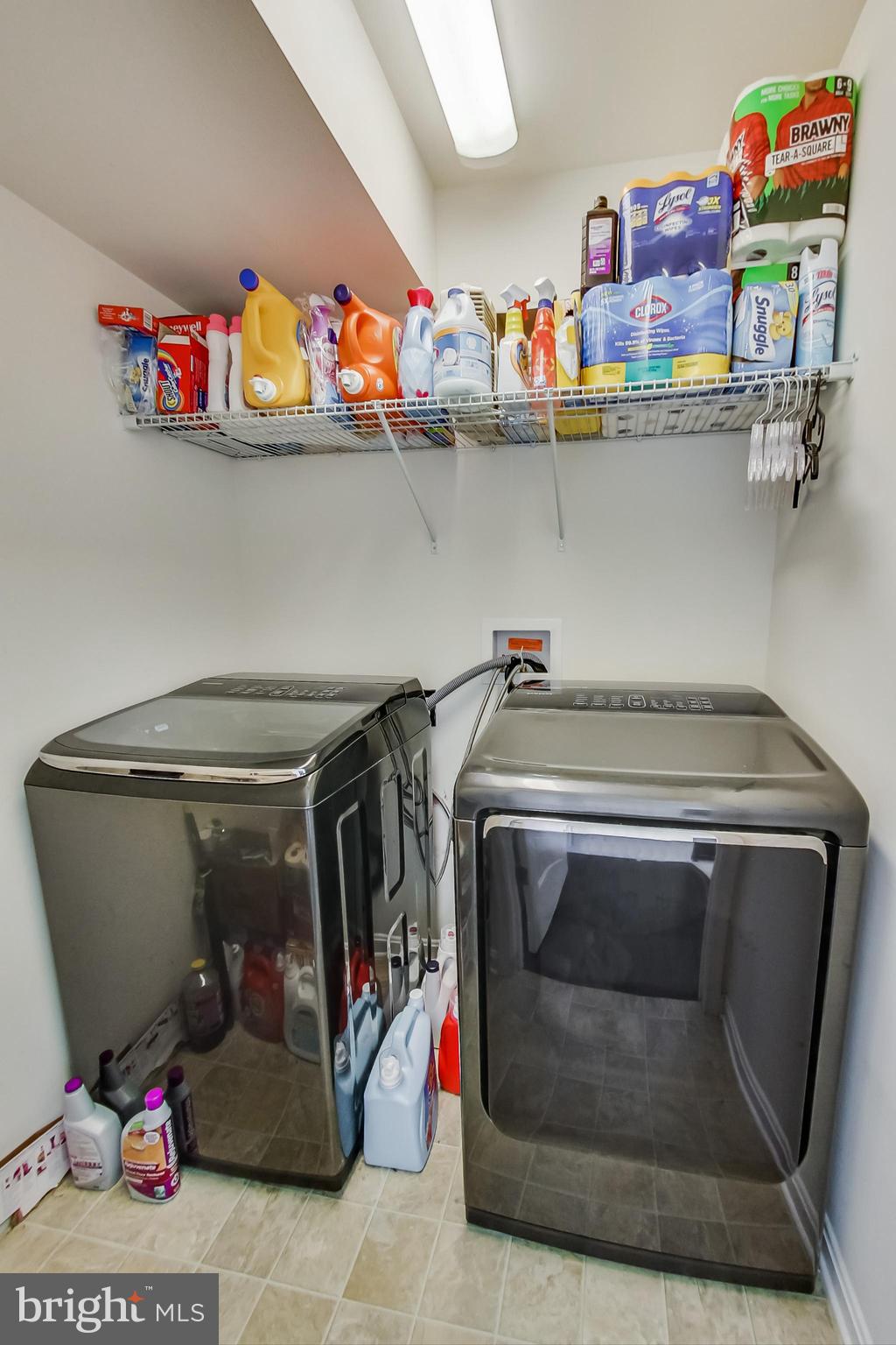 ADMIRALS LANDING - Residential