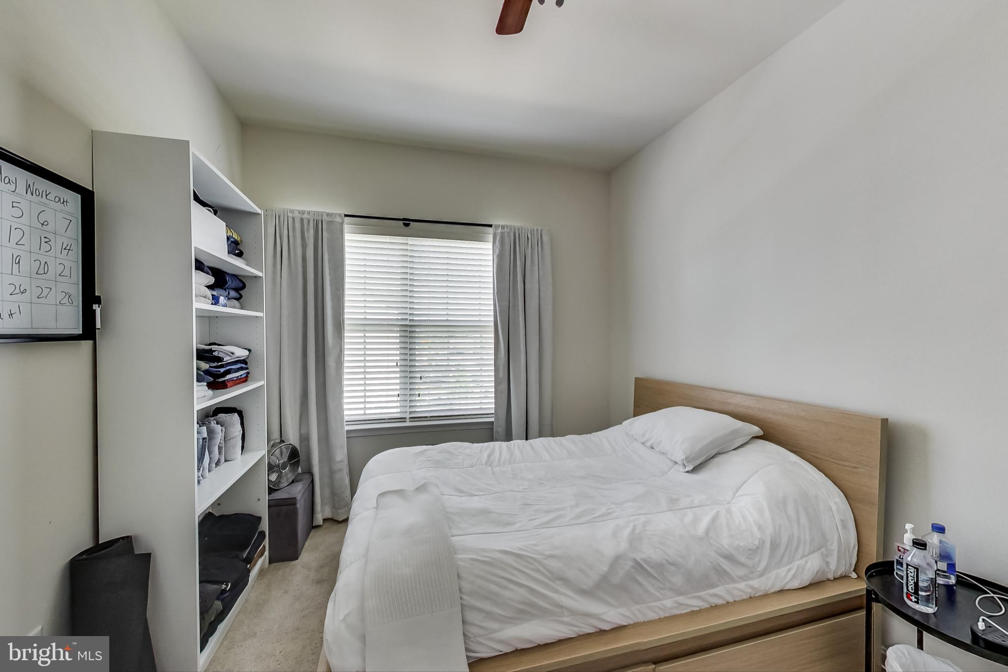 ADMIRALS LANDING - Residential