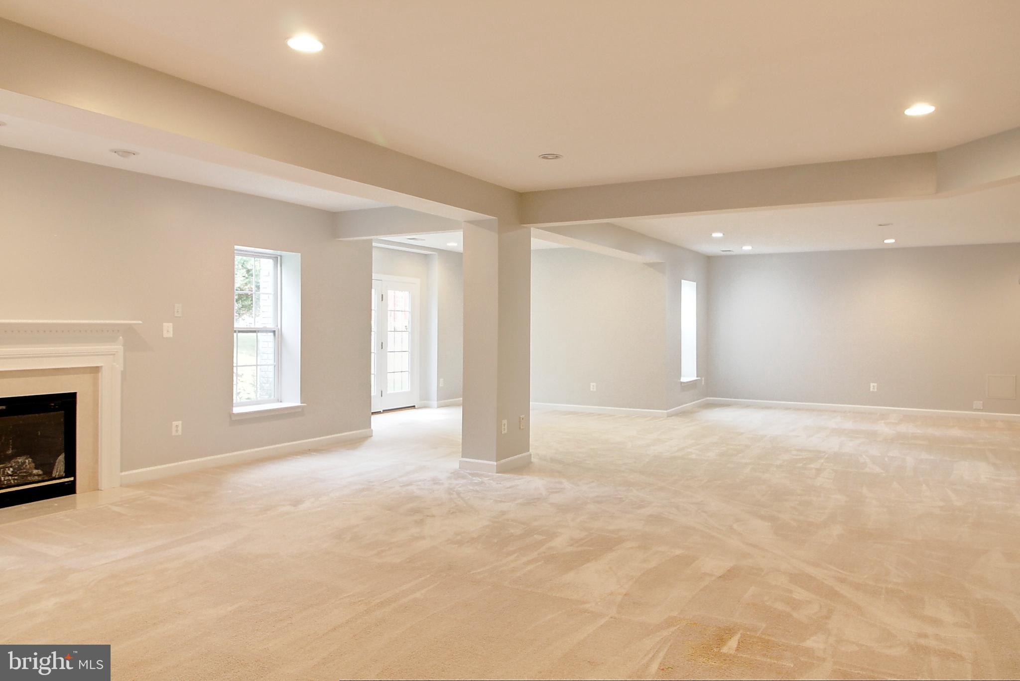 WALNUT RIDGE - Residential Lease