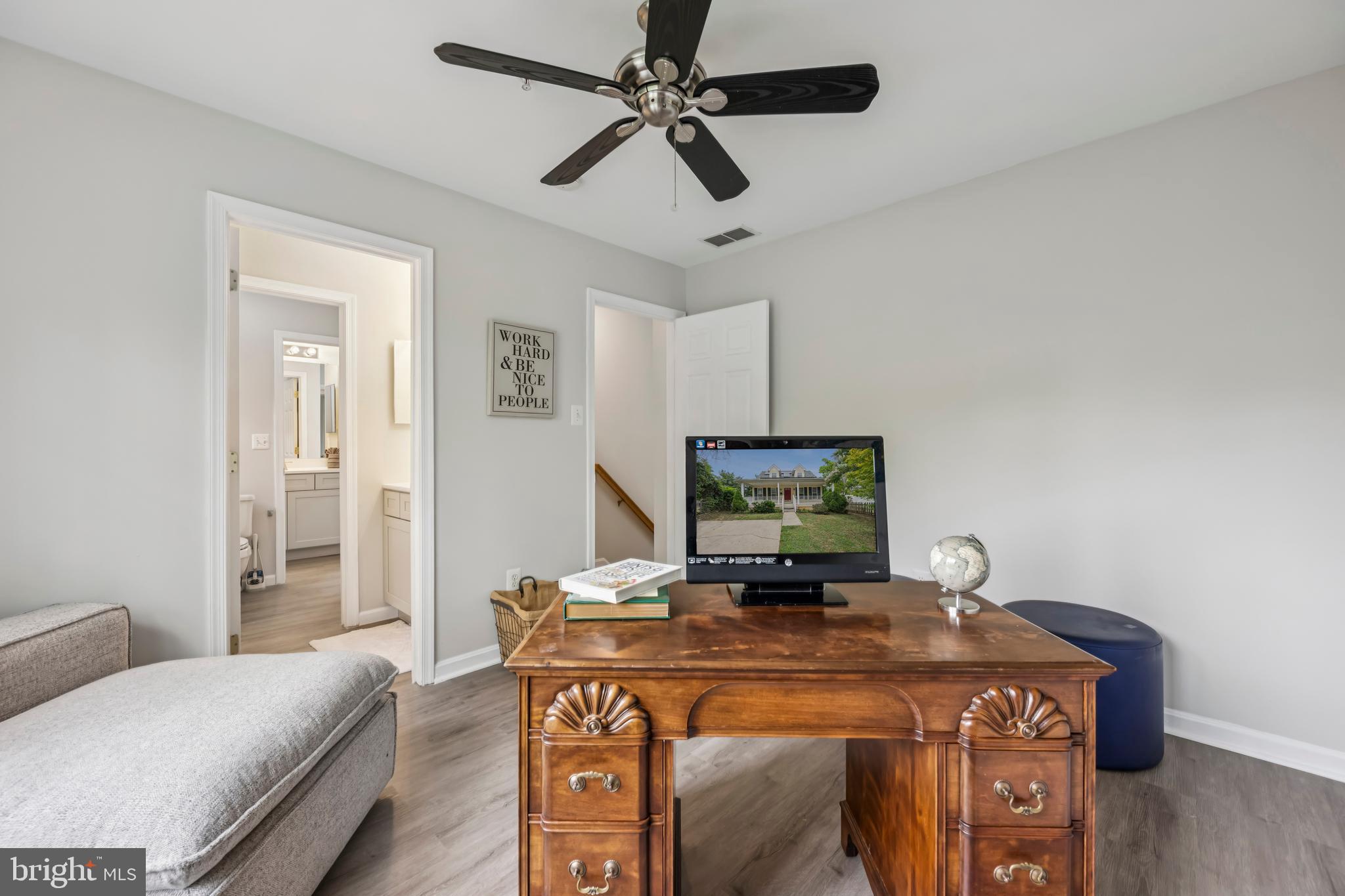 COTTAGE CITY - Residential