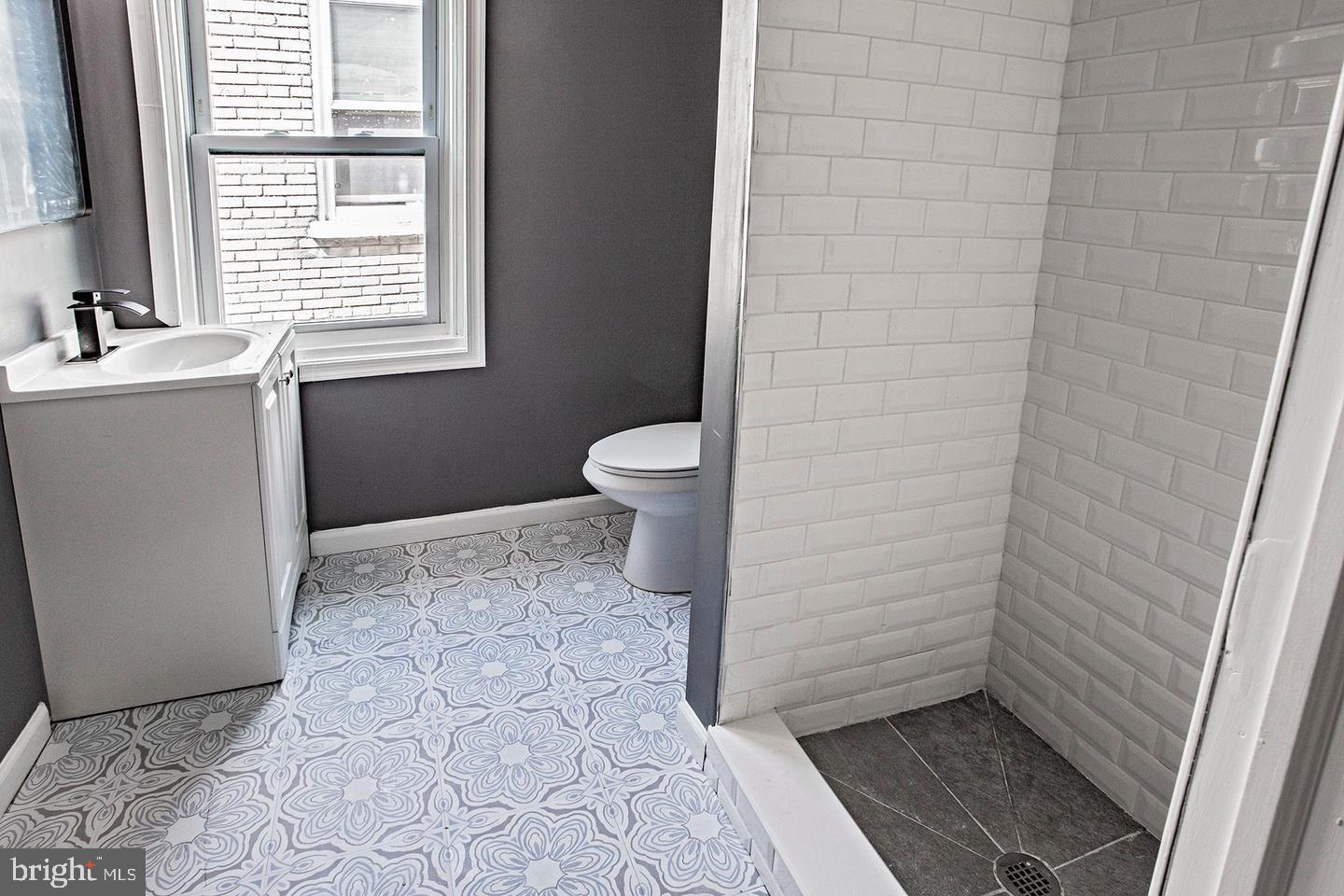 HEDGEVILLE - Residential