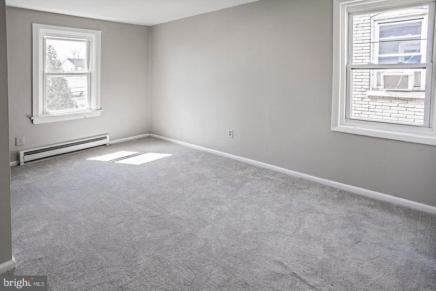 HEDGEVILLE - Residential