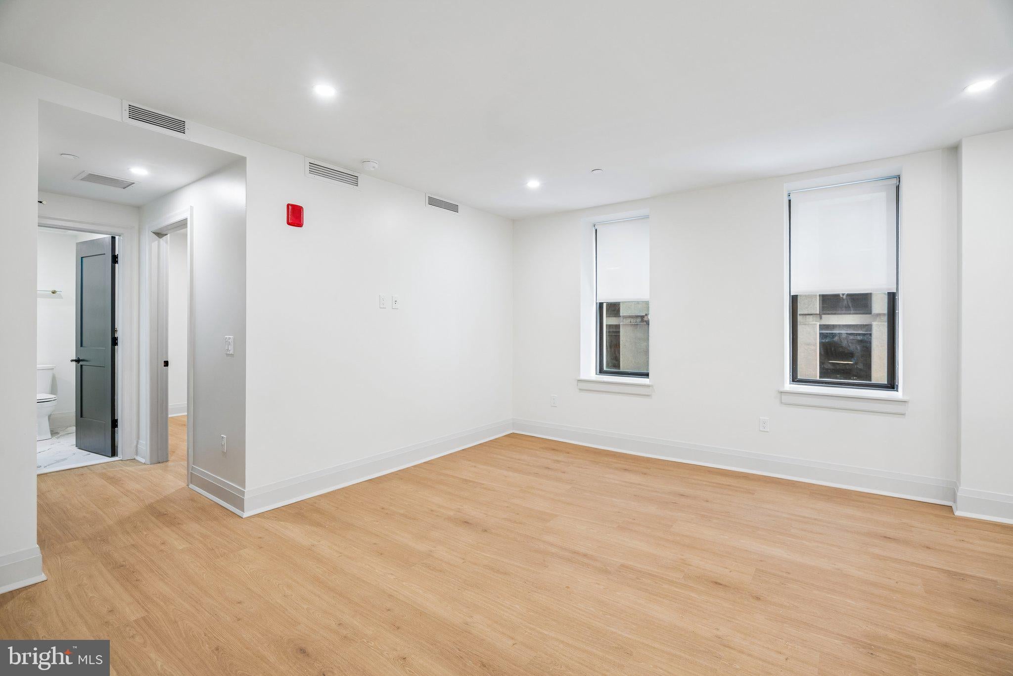135 S 19TH STREET 204