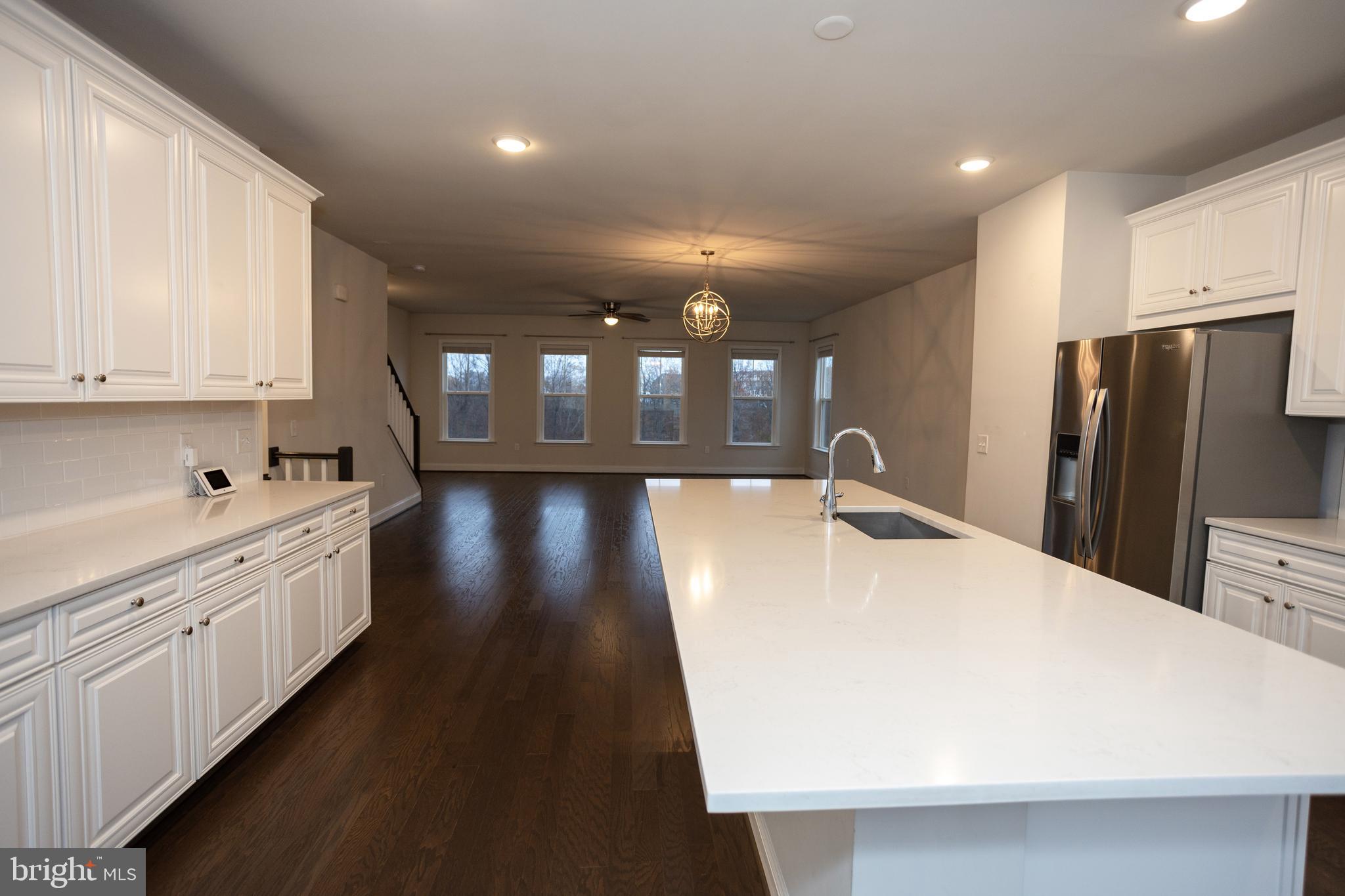 POTOMAC SHORES - Residential Lease