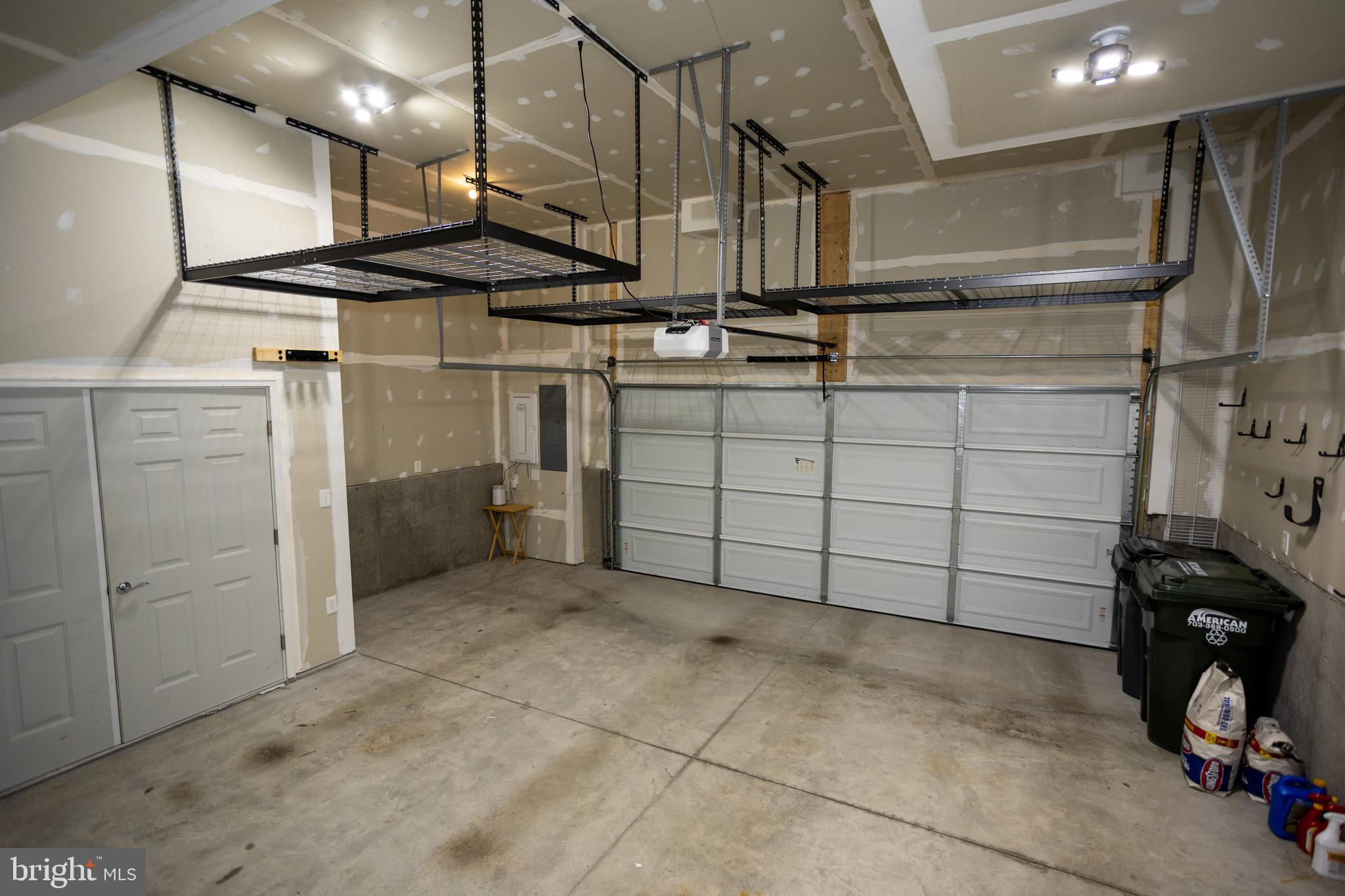 POTOMAC SHORES - Residential Lease