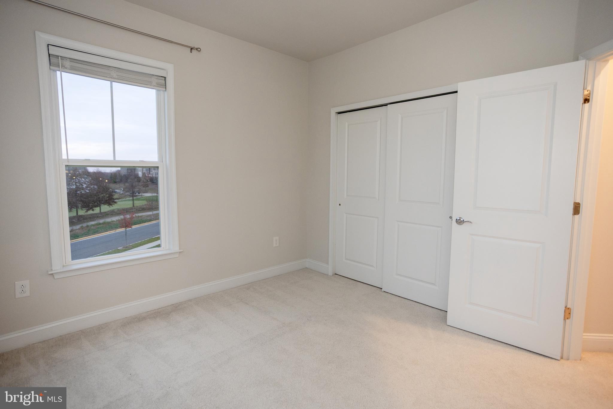 POTOMAC SHORES - Residential Lease