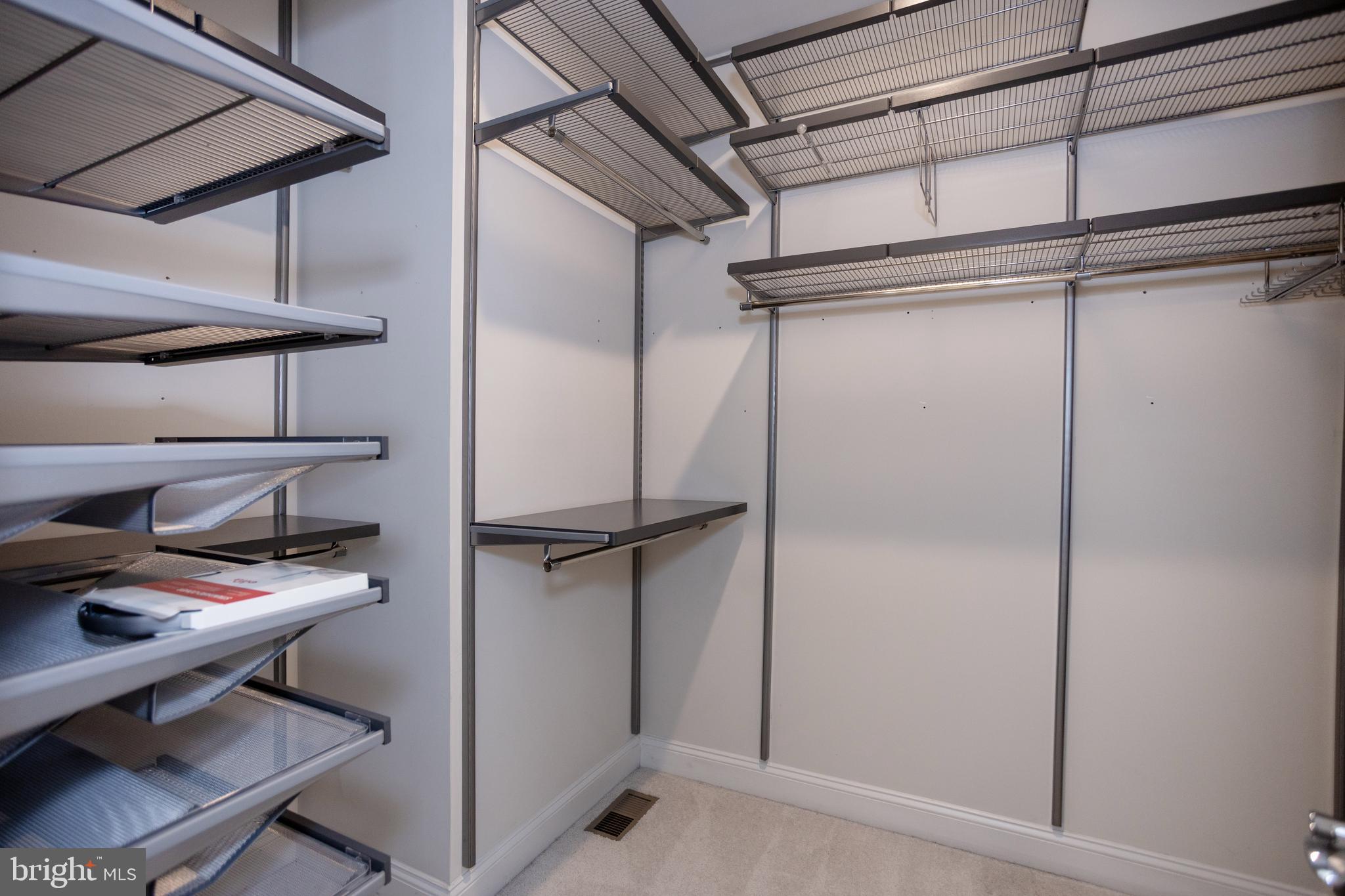 POTOMAC SHORES - Residential Lease