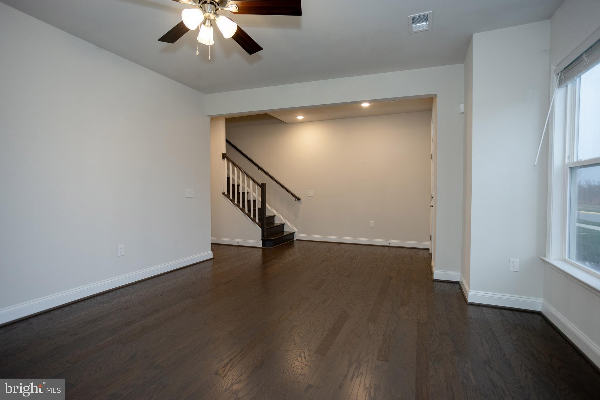 POTOMAC SHORES - Residential Lease