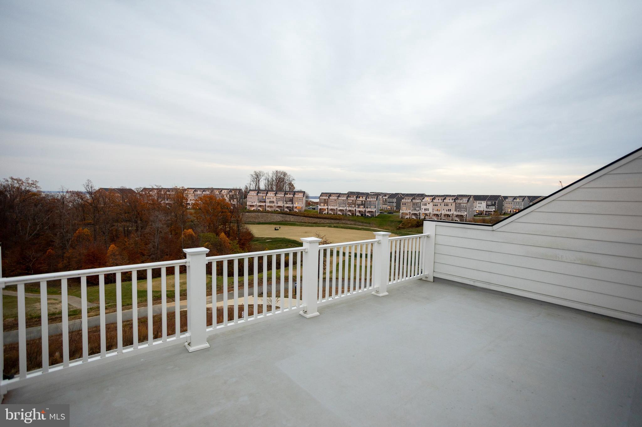 POTOMAC SHORES - Residential Lease