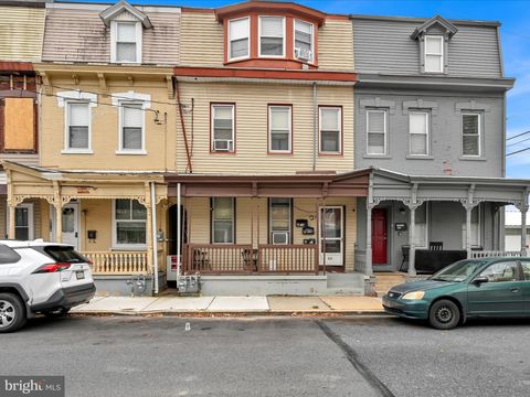 820 MIFFLIN STREET LEBANON PA 17046