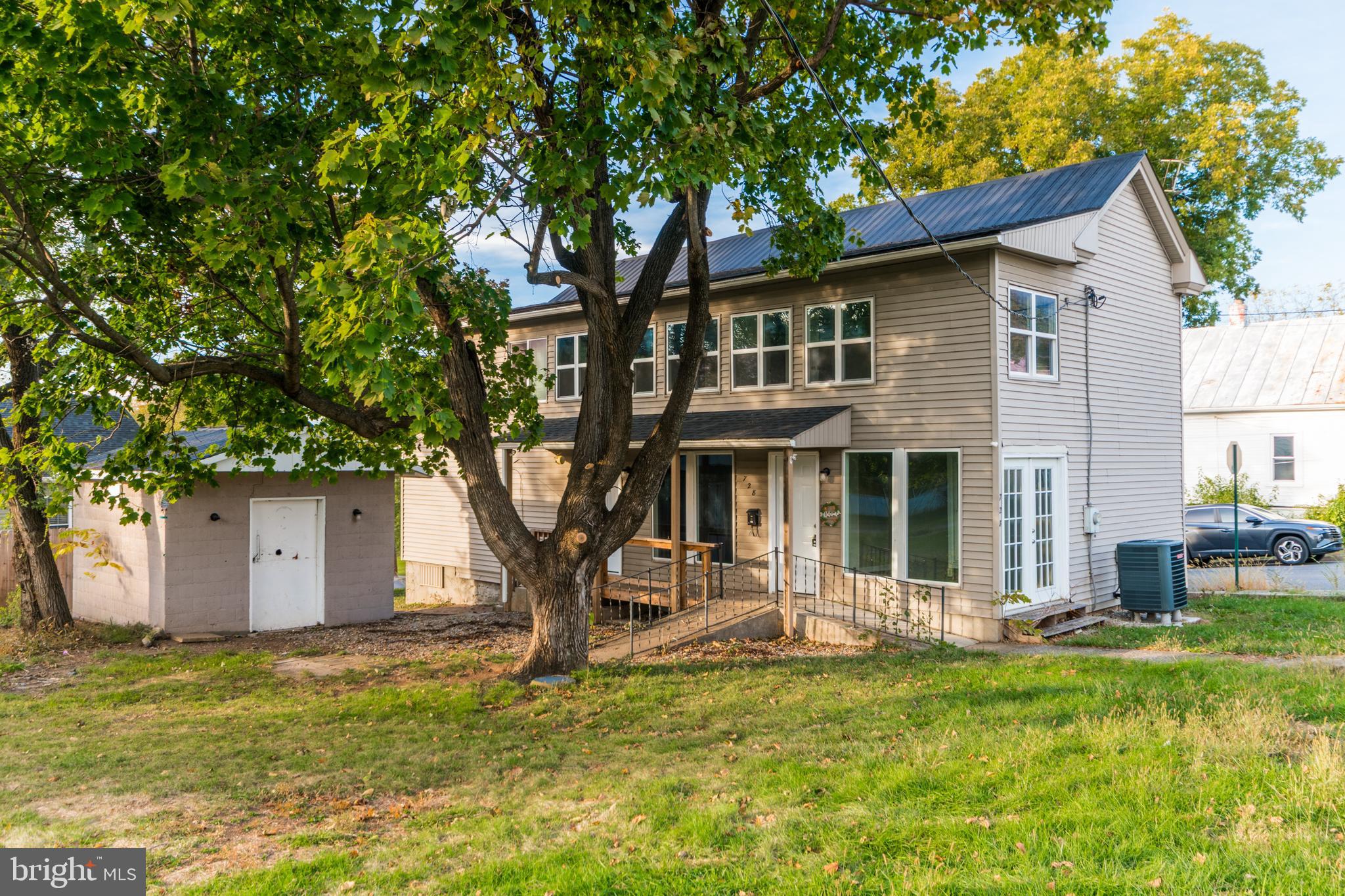 MARTINSBURG CITY - Residential