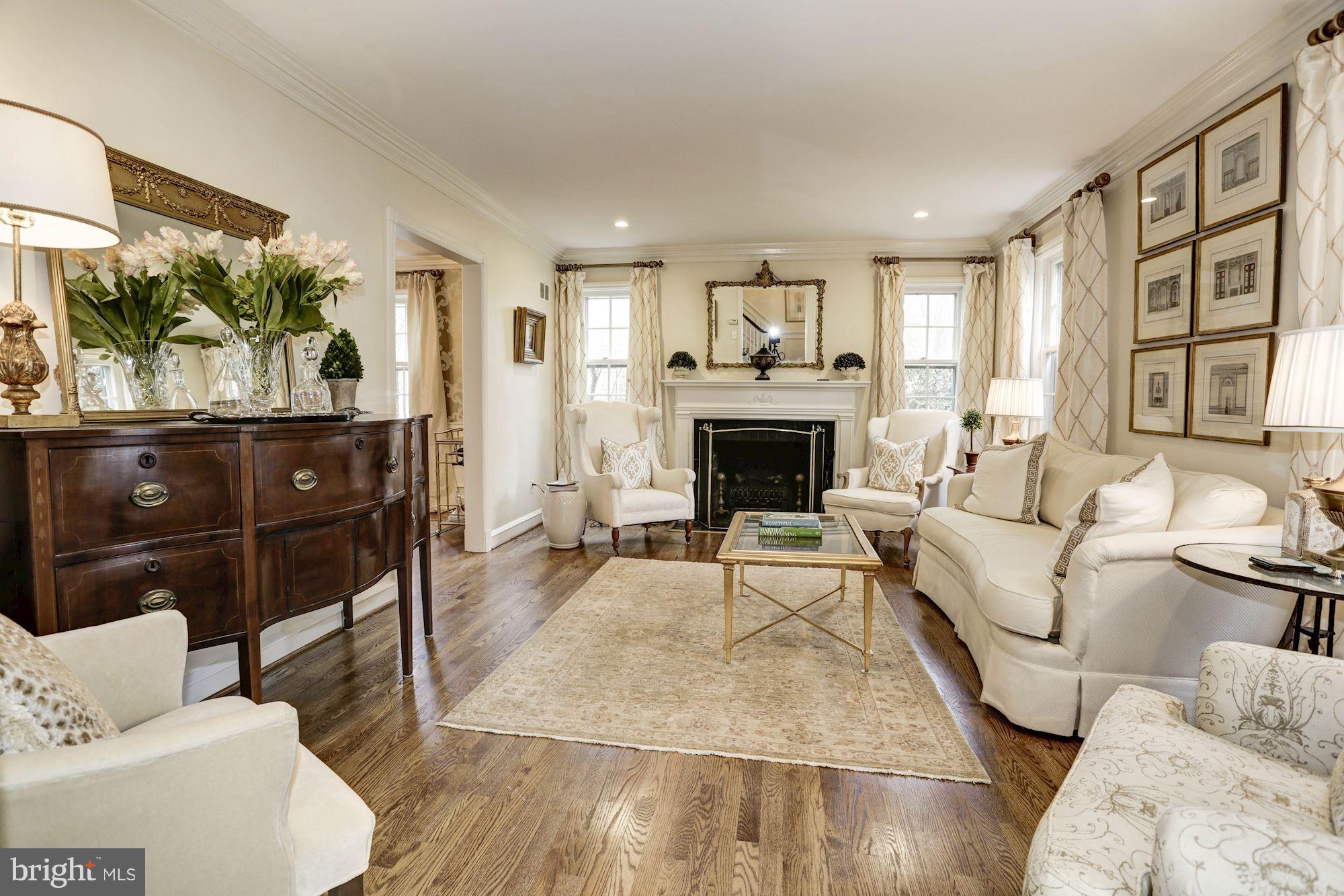 CHEVY CHASE - Residential