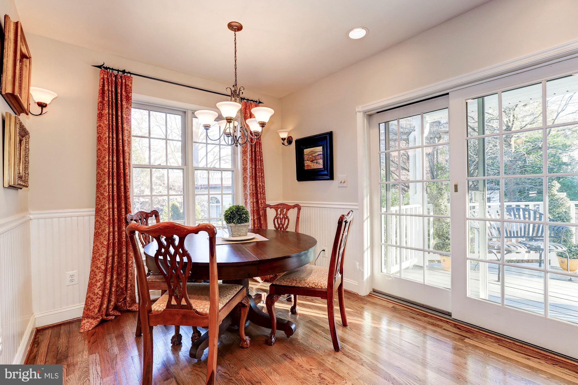 CHEVY CHASE - Residential