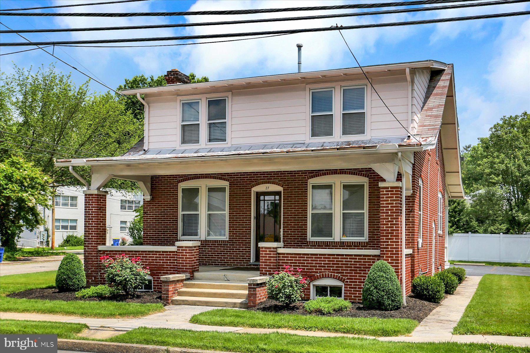 27 S 34TH STREET
