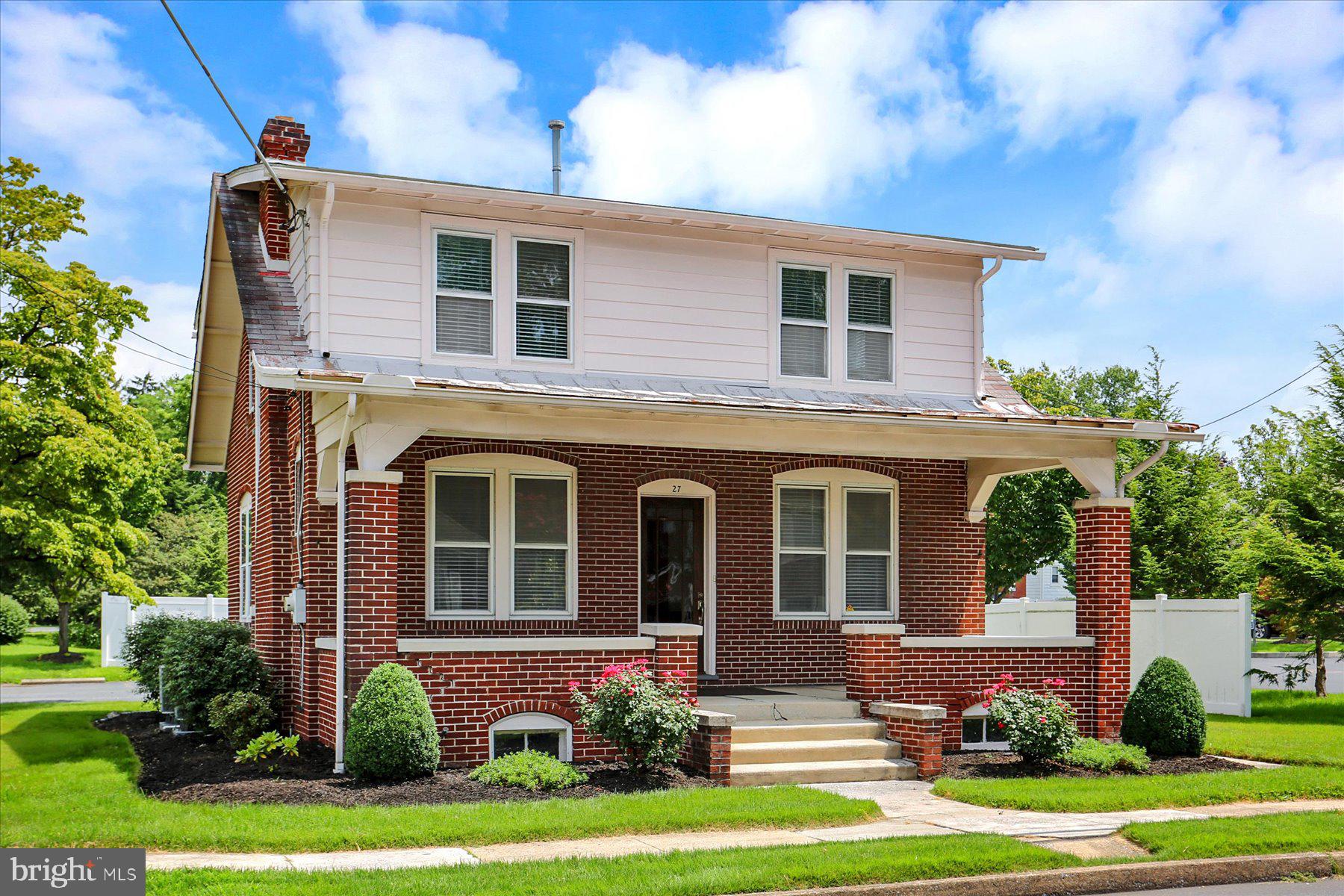 27 S 34TH STREET