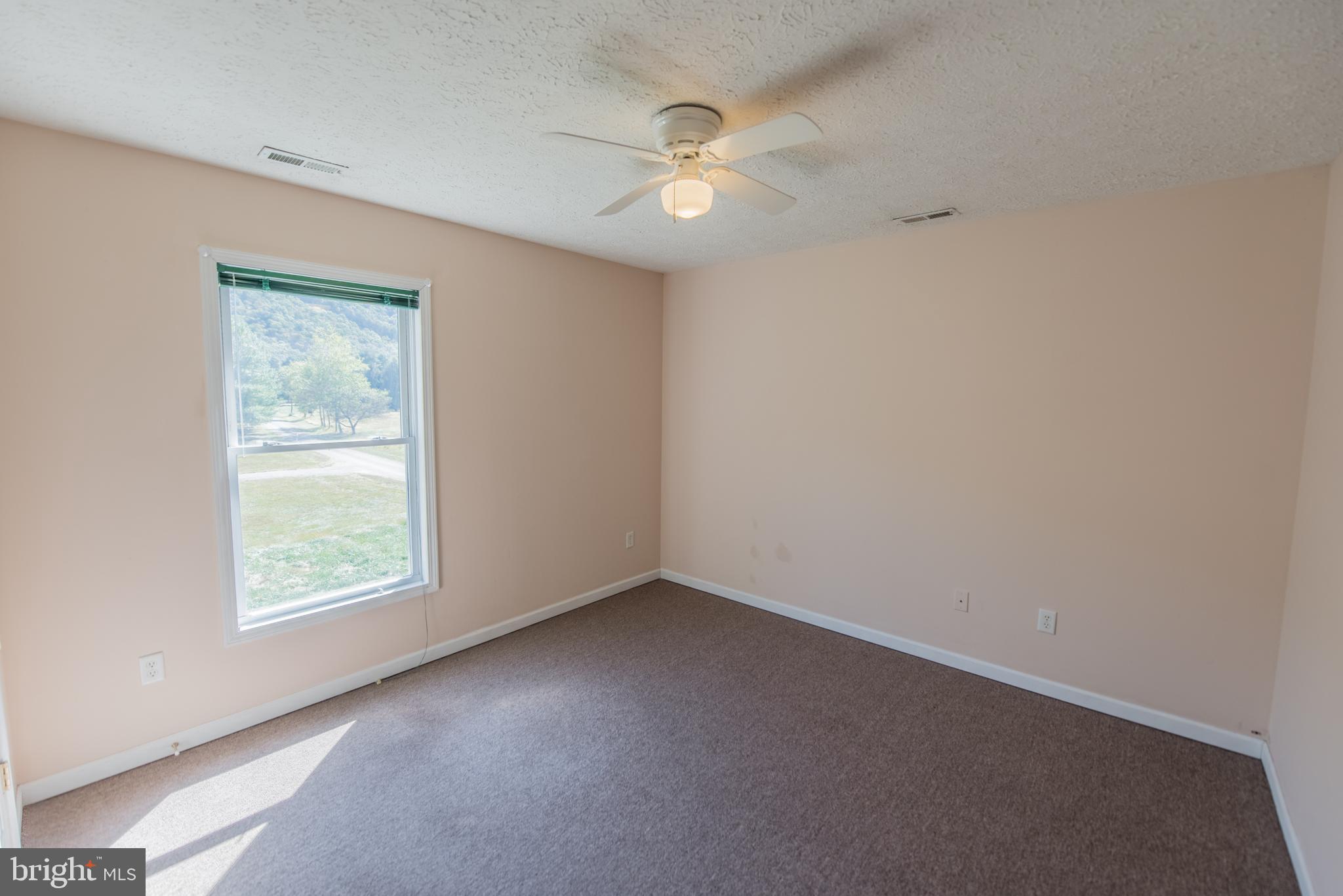 CACAPON RIVER MEADOWS - Residential